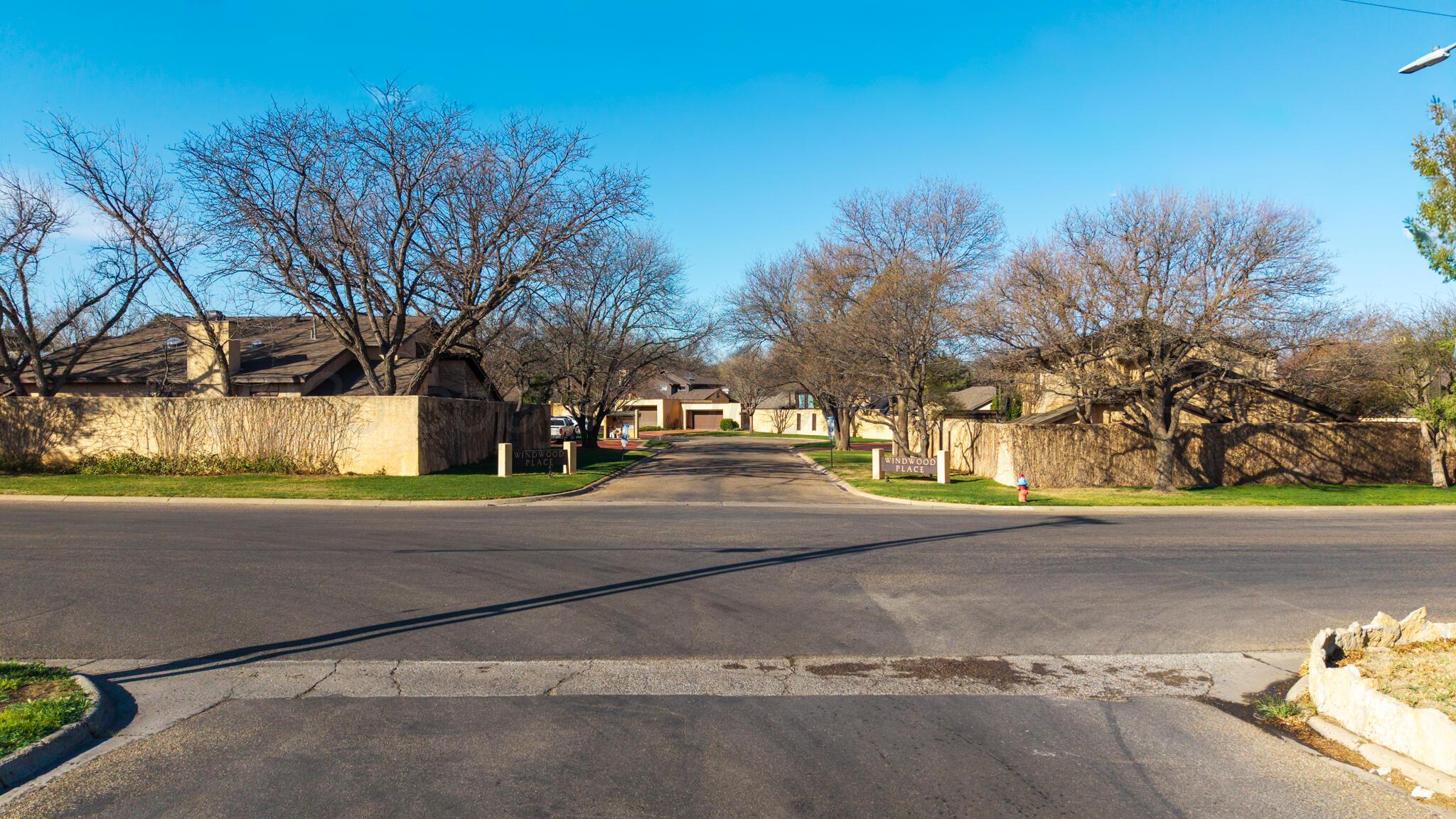 9 Windwood Place Property Photo 8