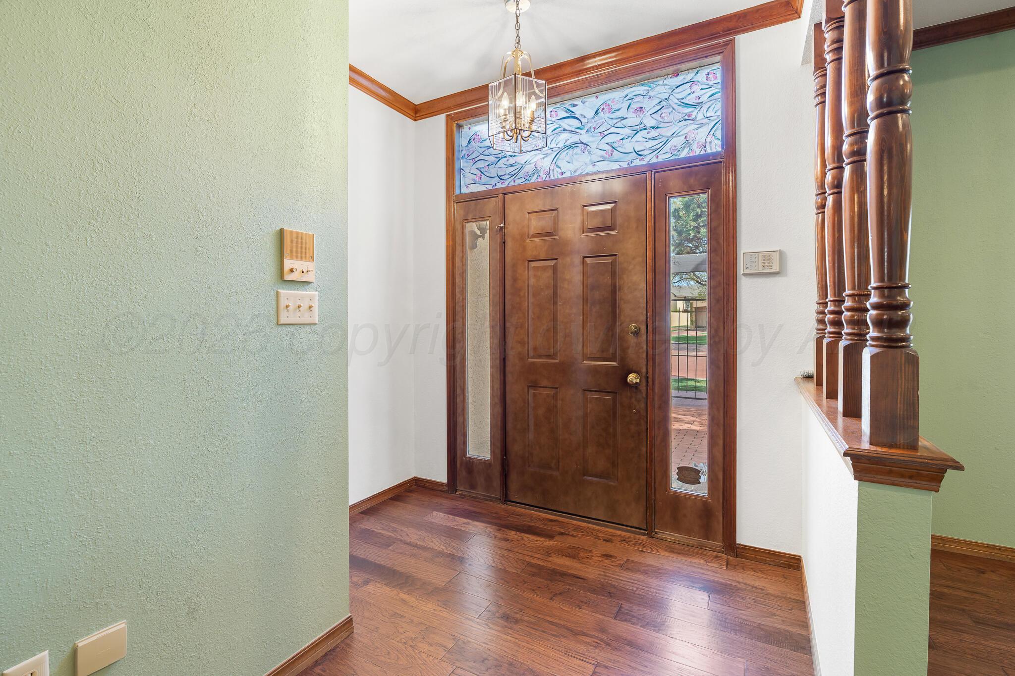9 Windwood Place Property Photo 10