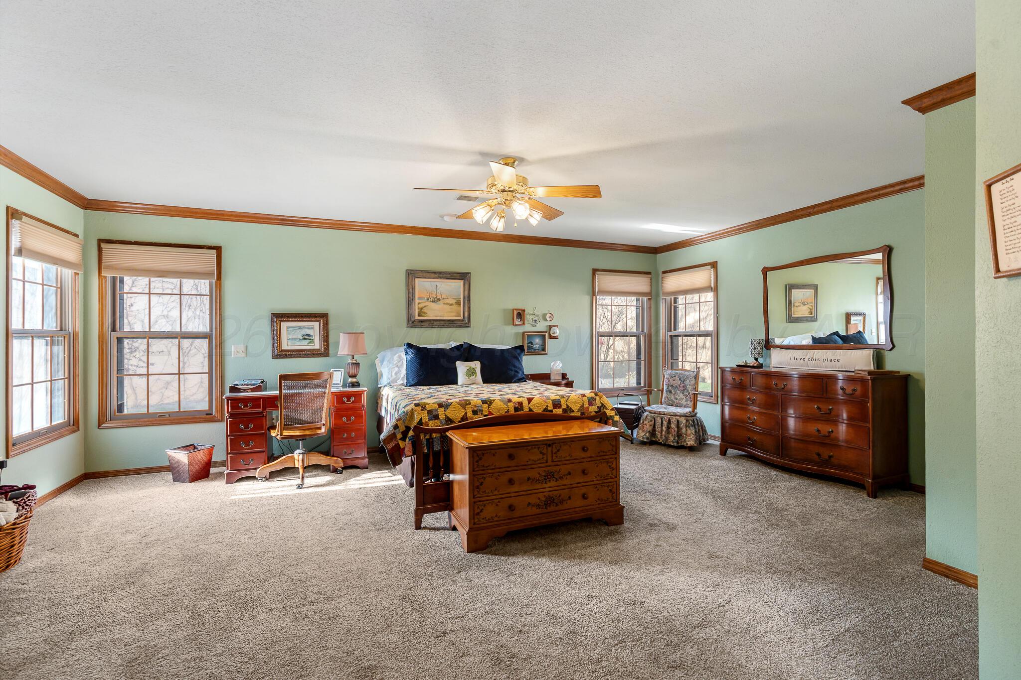9 Windwood Place Property Photo 40