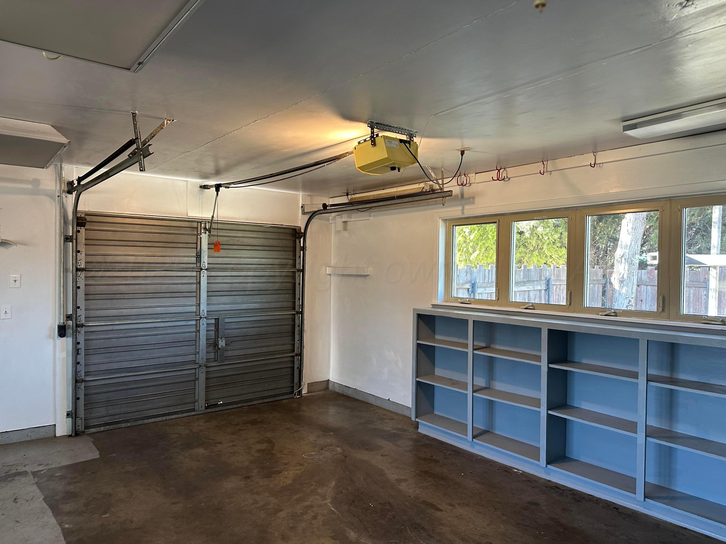 303 Tansy Street Property Photo 20