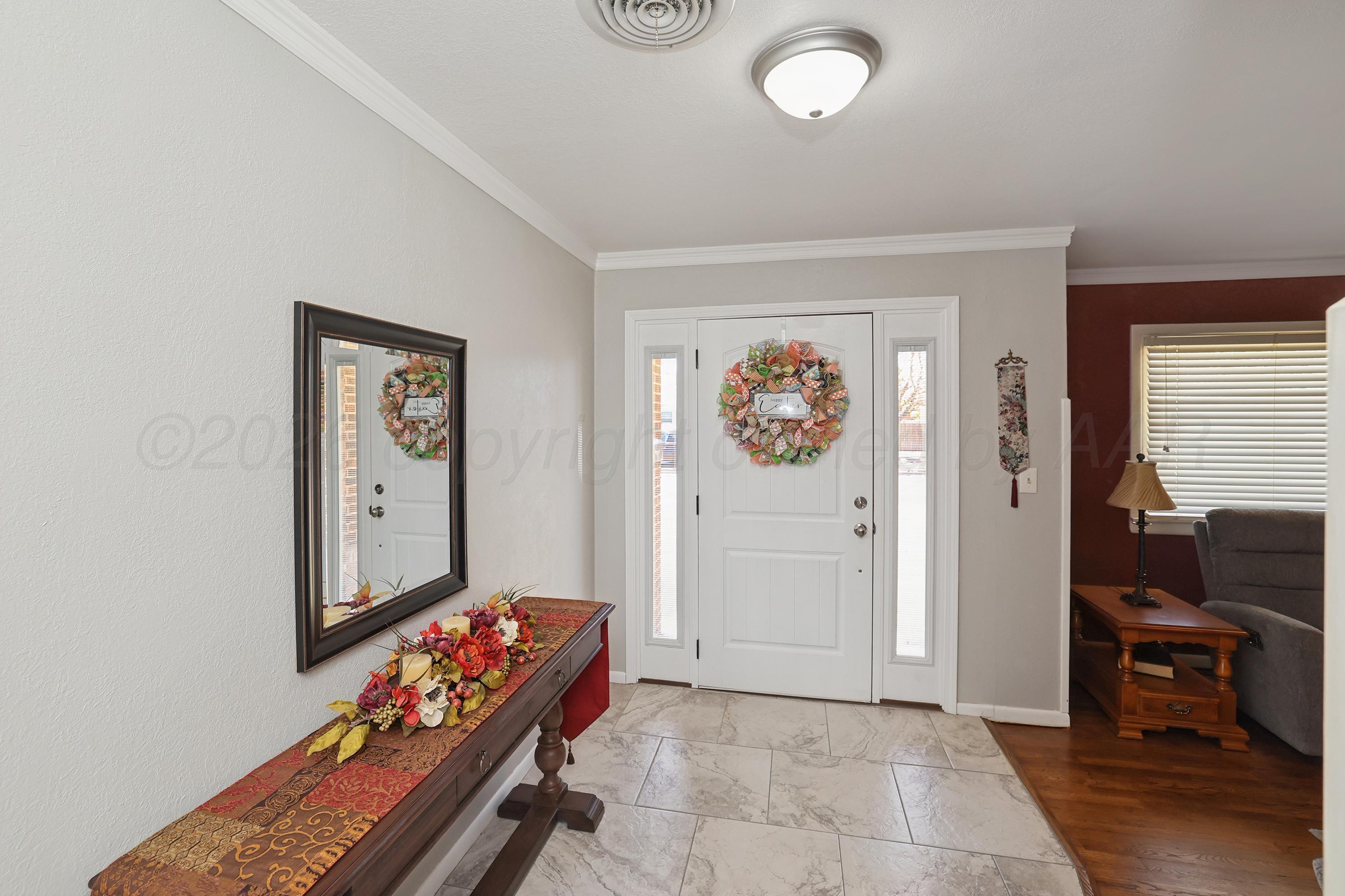43 Fannin Drive Property Photo 3
