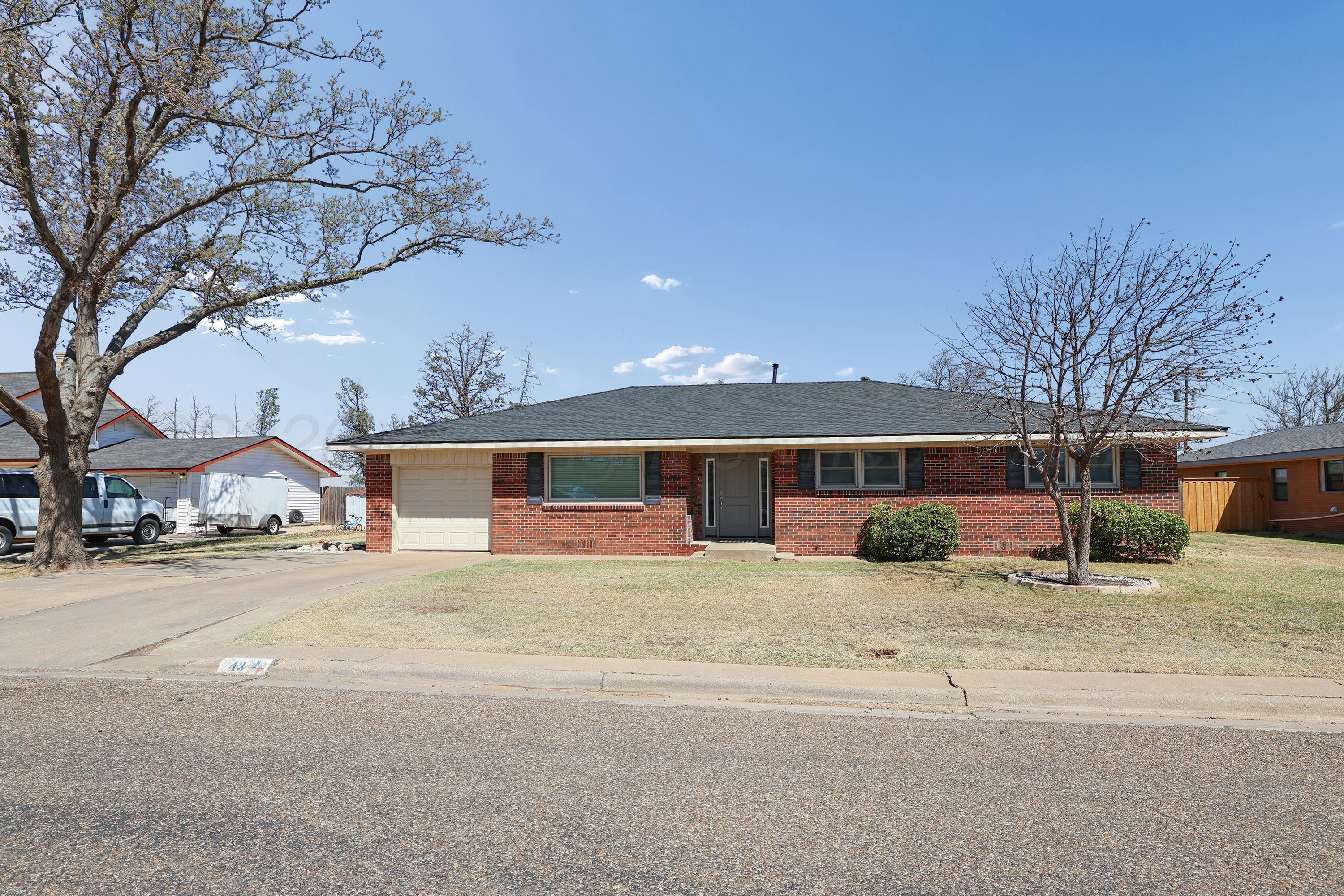 43 Fannin Drive Property Photo 7