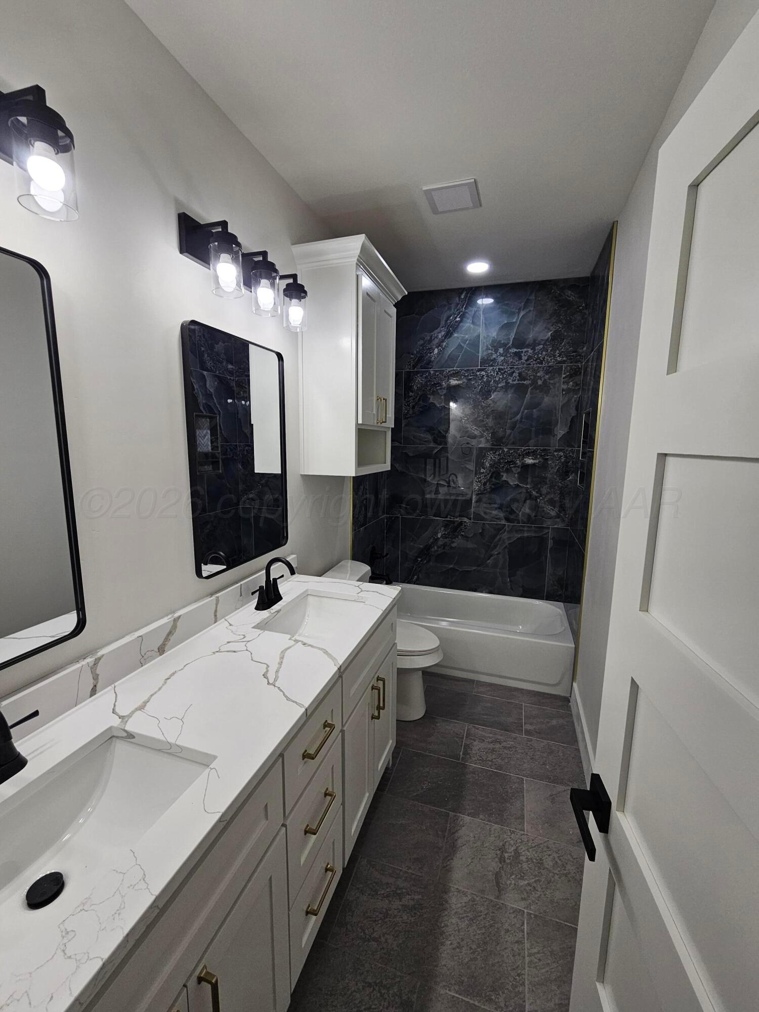 1010 Oak Avenue Property Photo 37