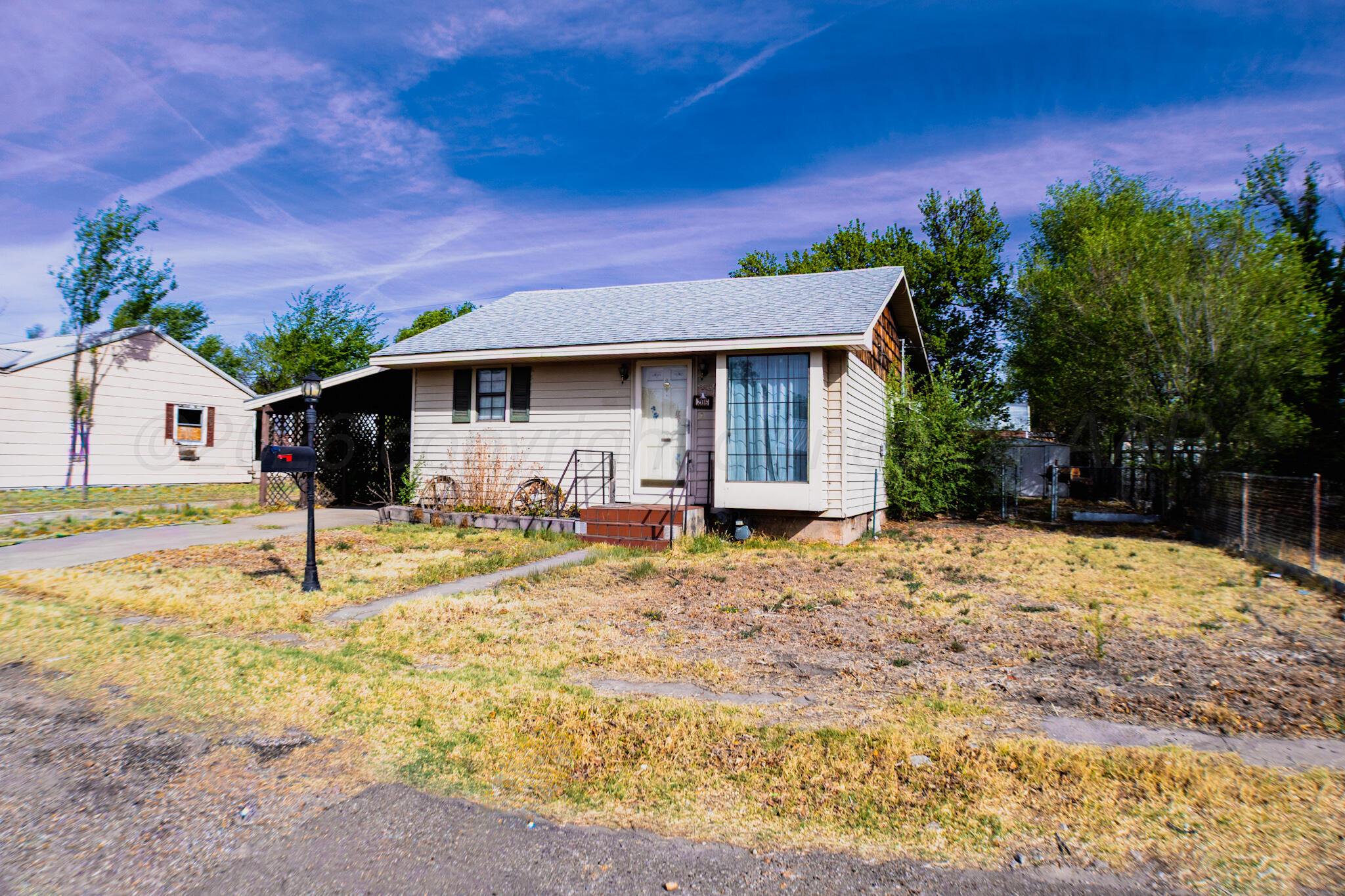 206 Maple Street Property Photo 2