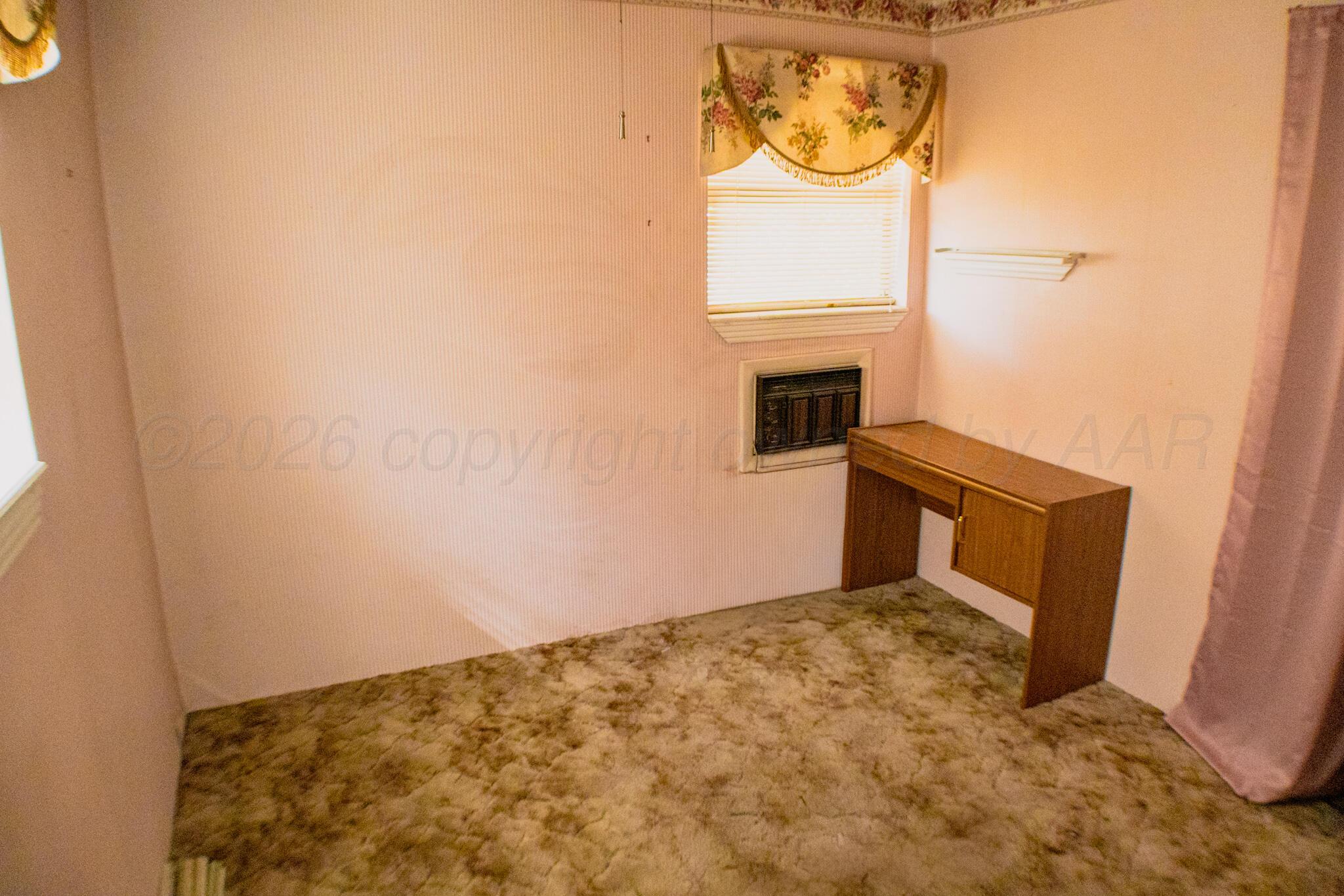 206 Maple Street Property Photo 16