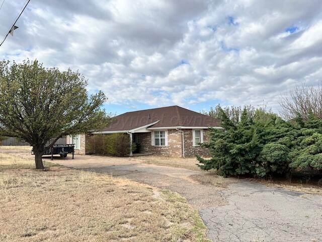 14639 1454 Road Property Photo 1
