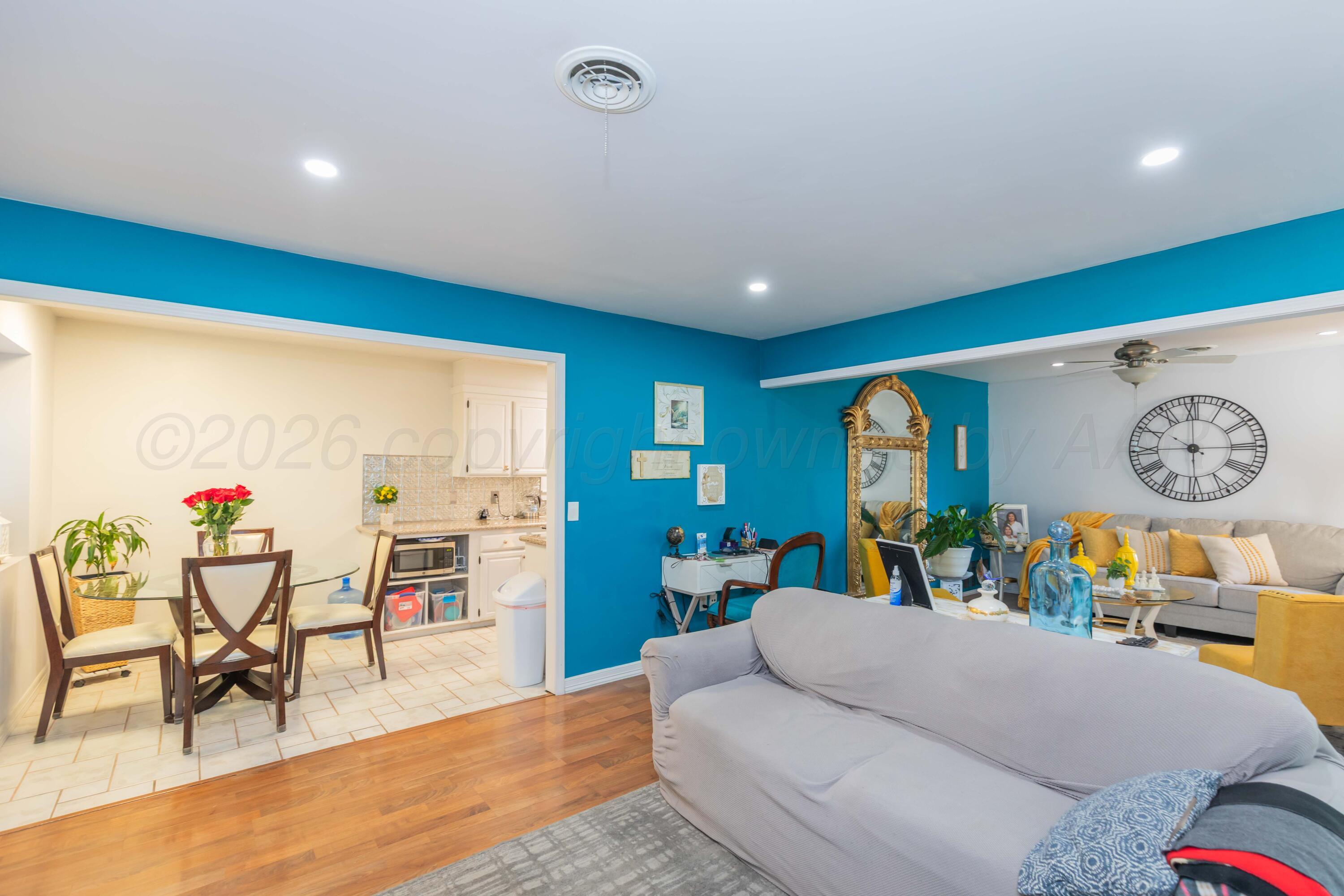 3306 Teckla Boulevard Property Photo 11