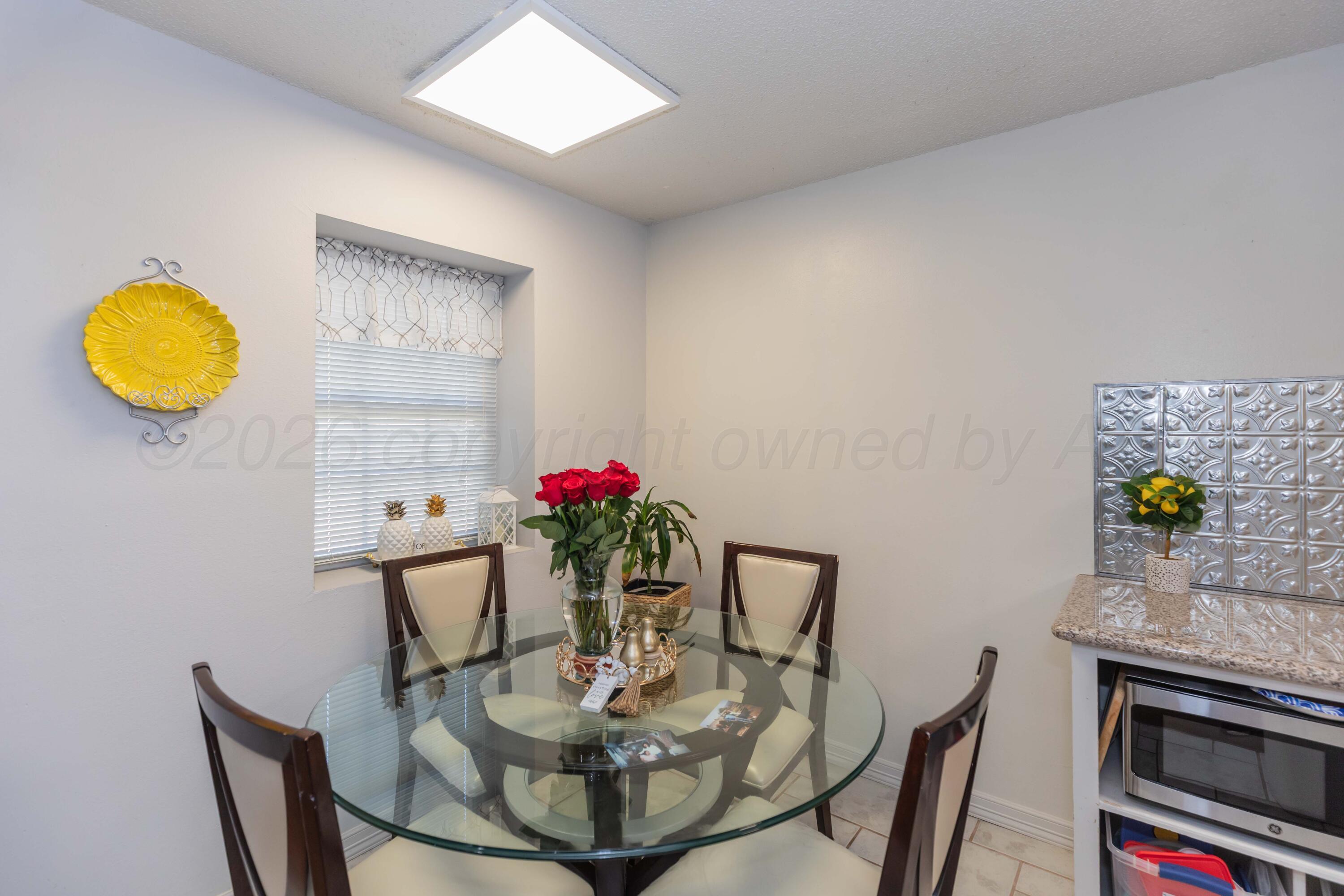 3306 Teckla Boulevard Property Photo 12