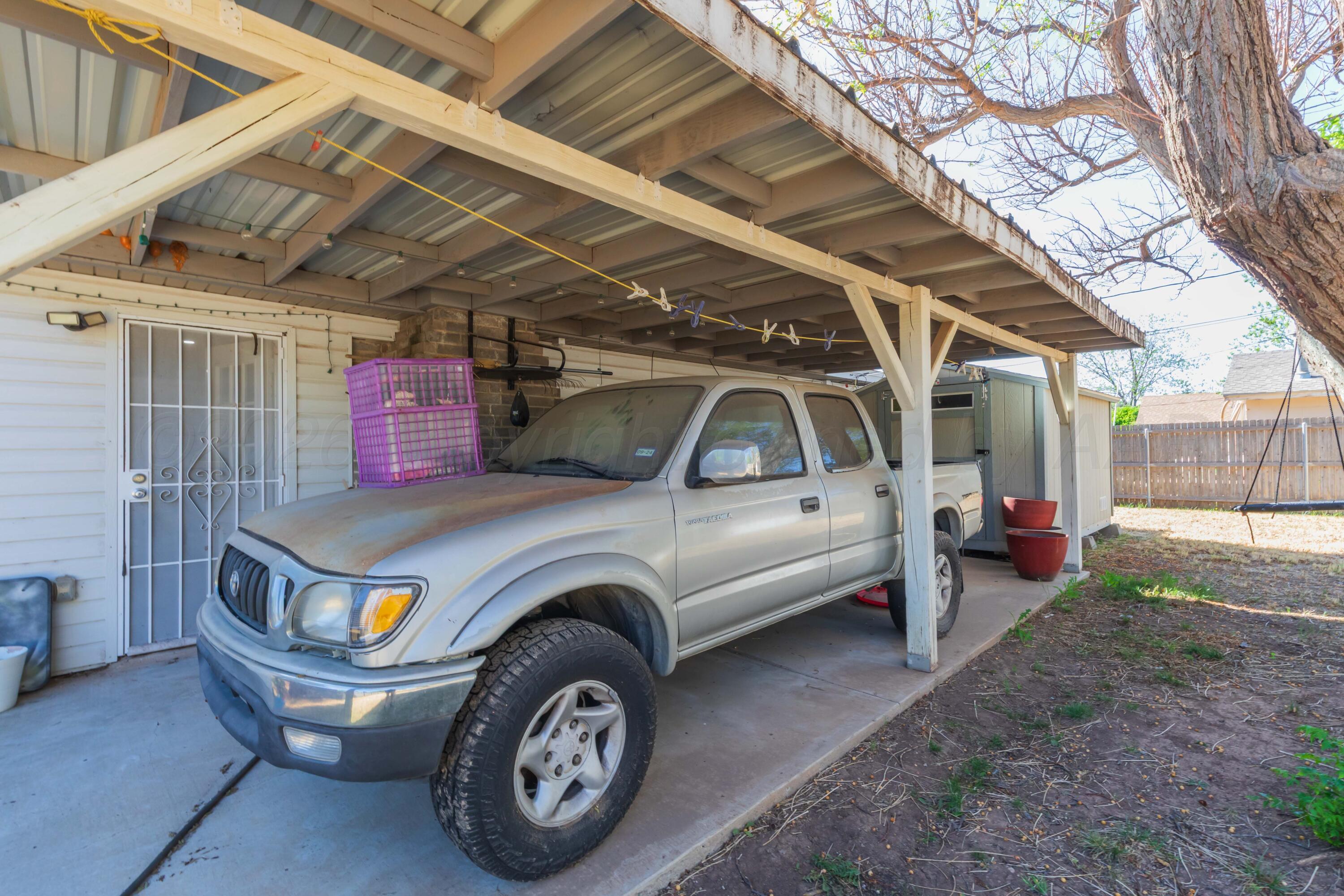 3306 Teckla Boulevard Property Photo 33