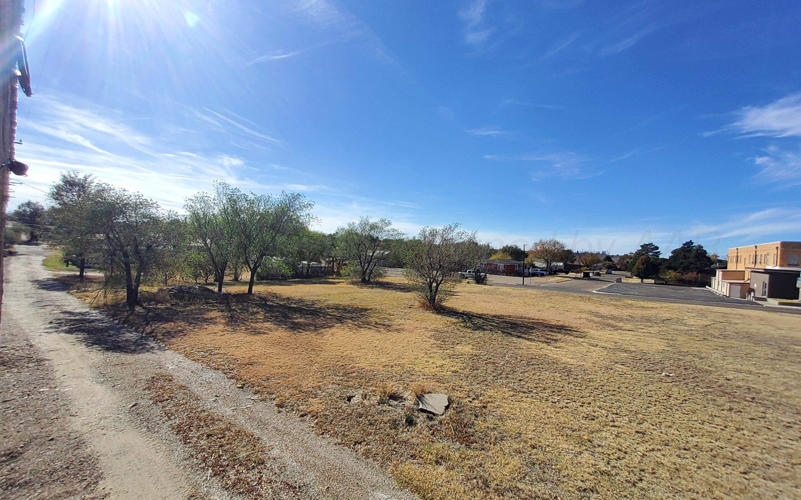 516 N Mcgee Street Property Photo 3