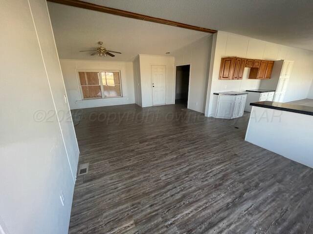 17601 Betty Boulevard Property Photo 5