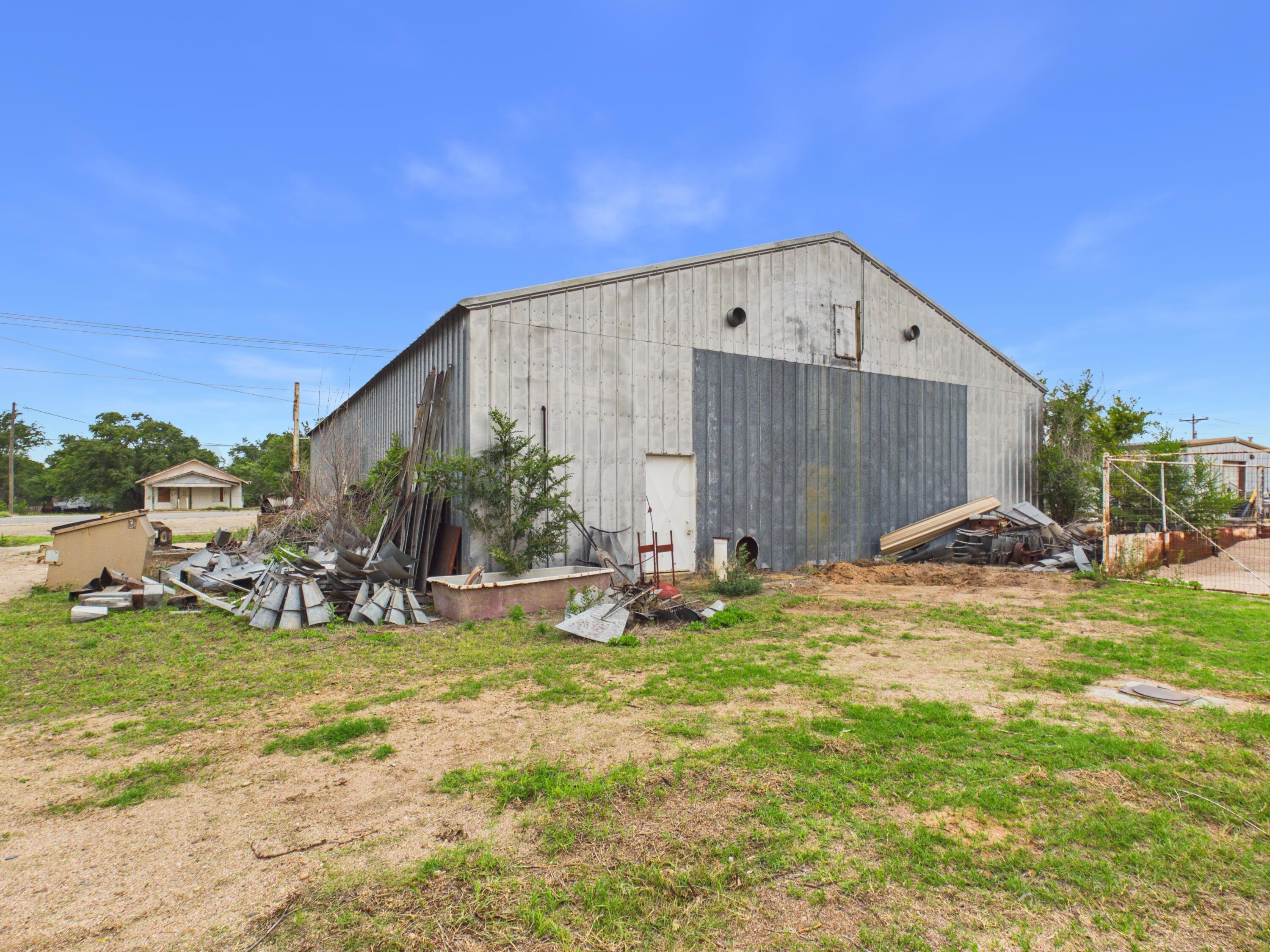 700, 702 E Oklahoma Property Photo 20