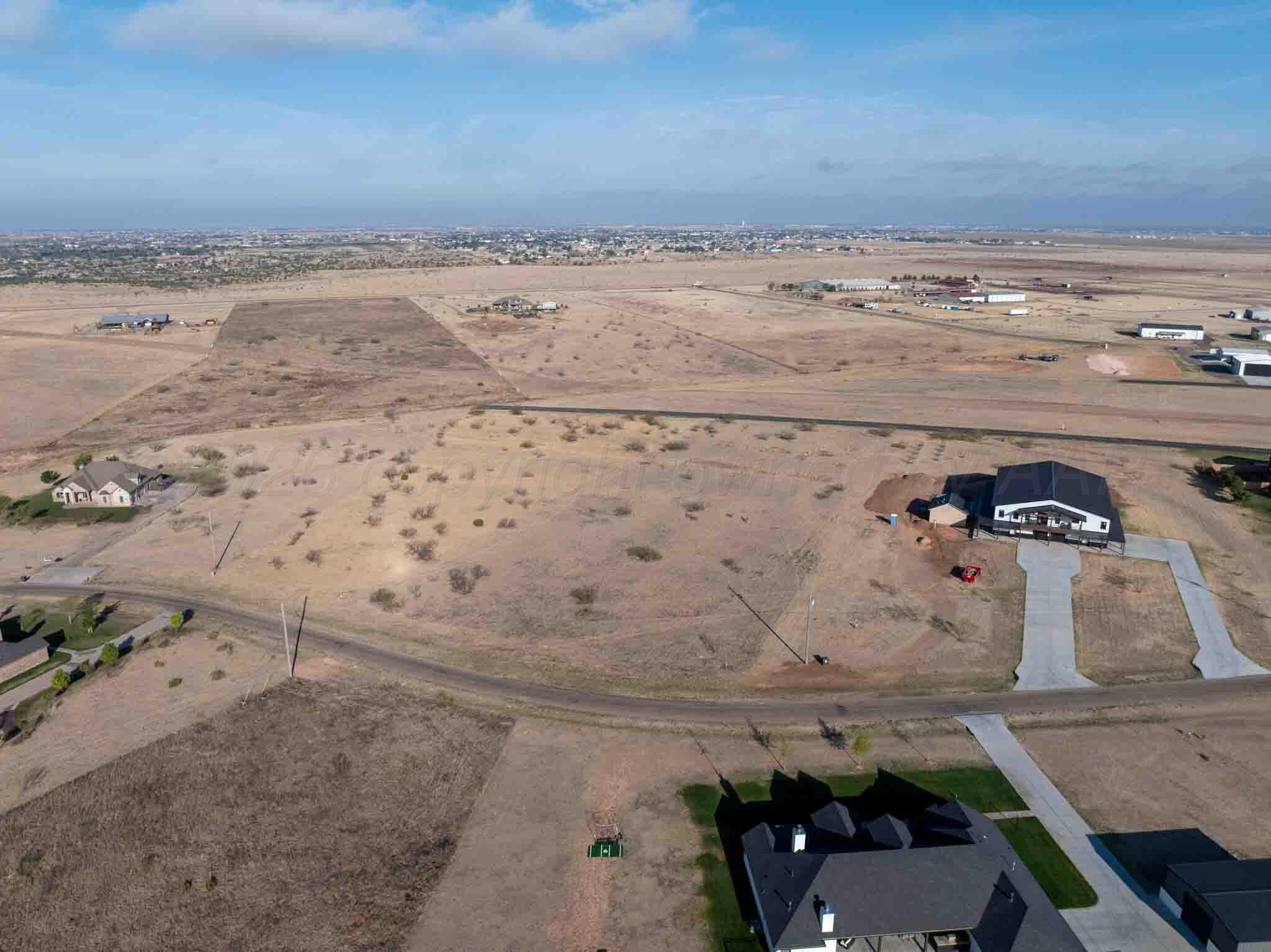 13150 Wandering Road Property Photo 4