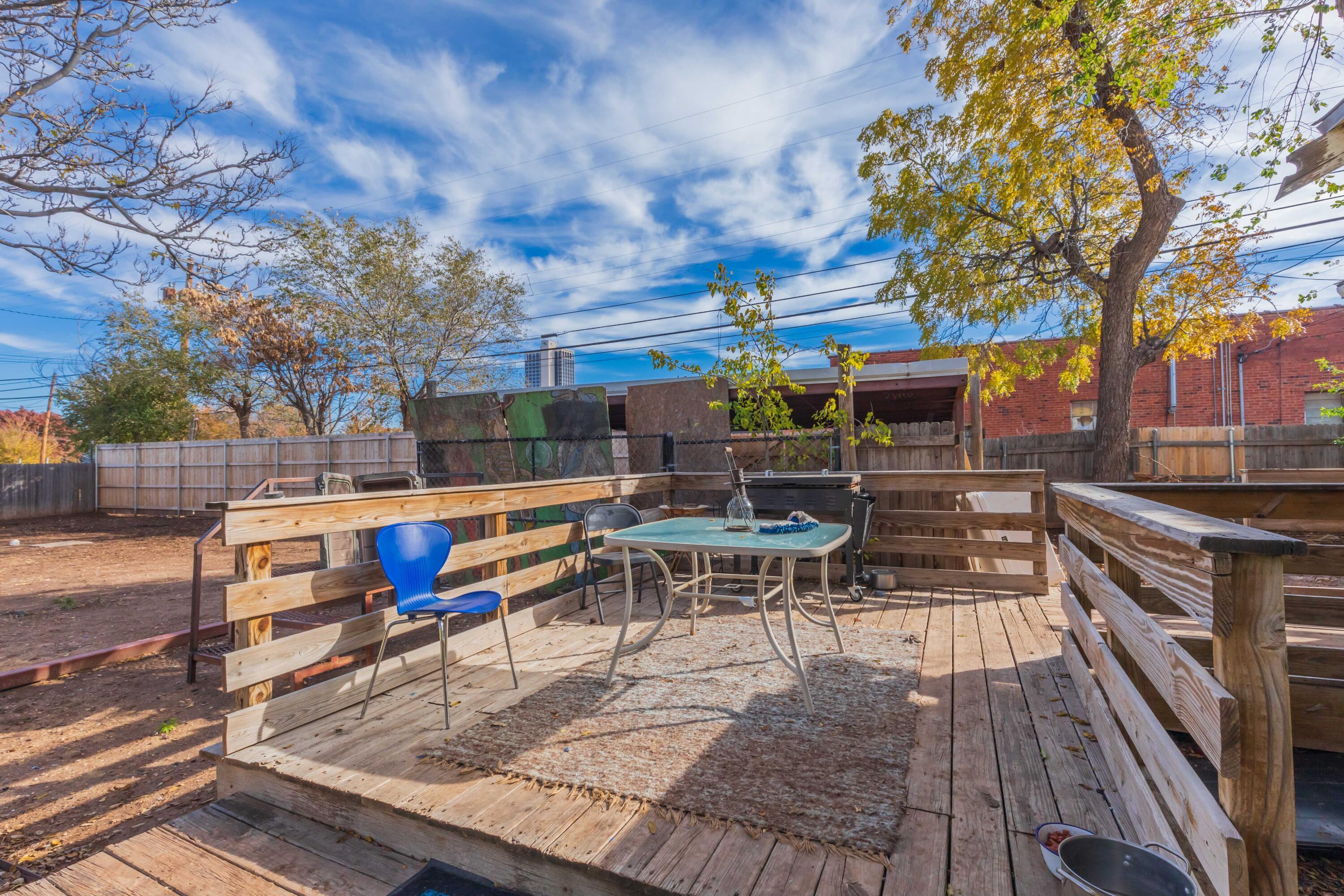 907 S Madison Street Property Photo 12