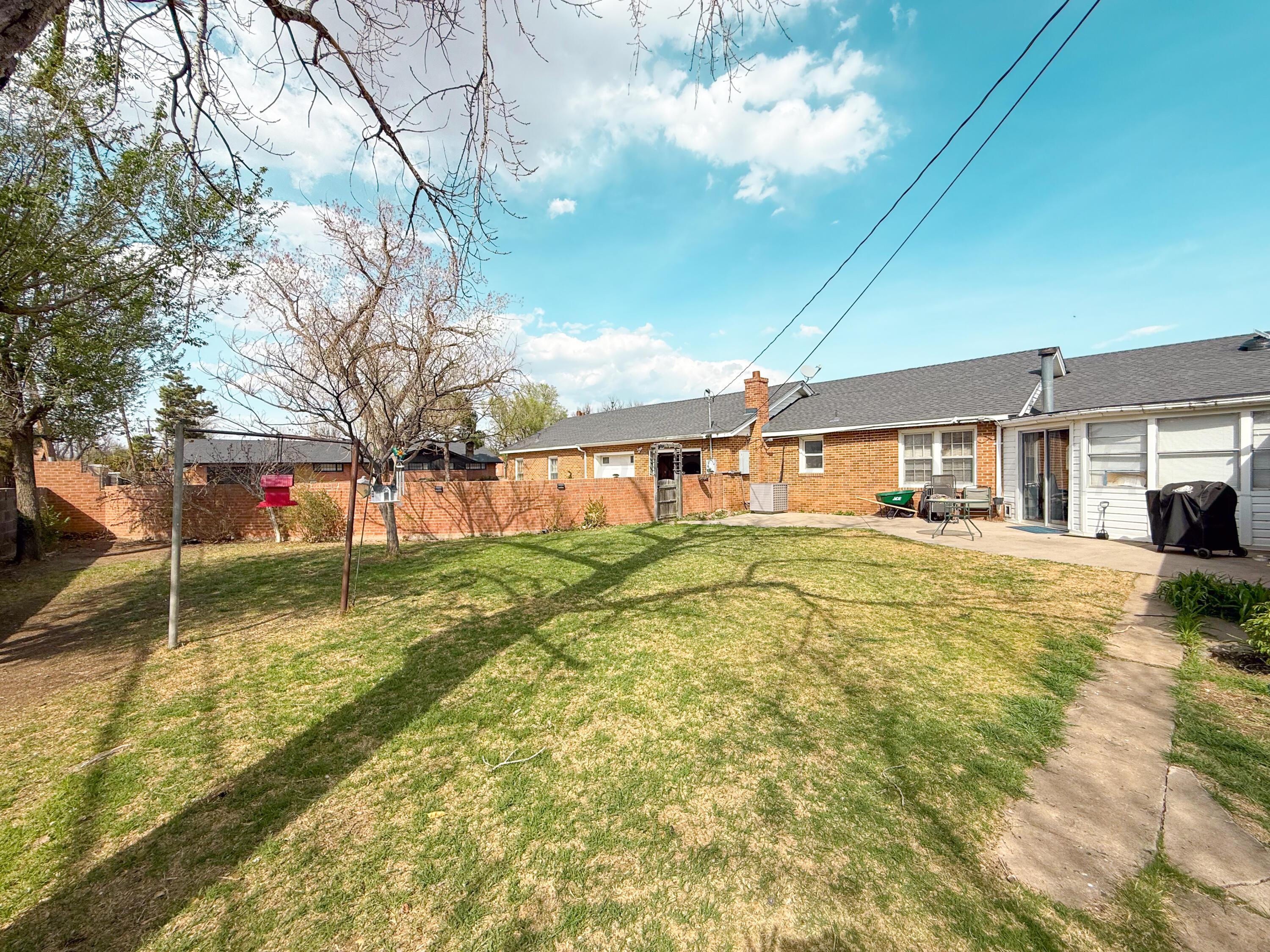 1615 N Russell Street Property Photo 45