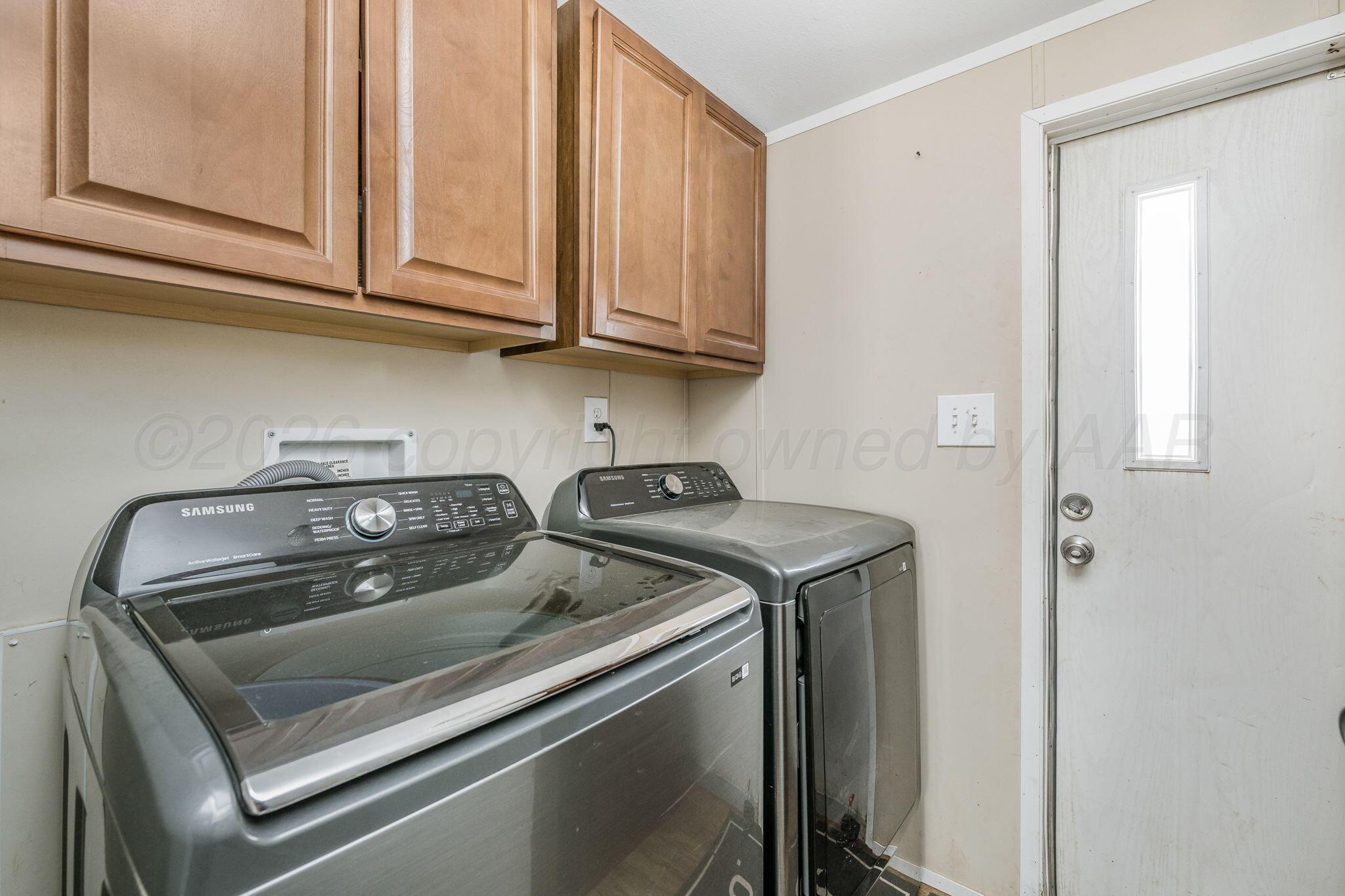 County Road F Property Photo 8