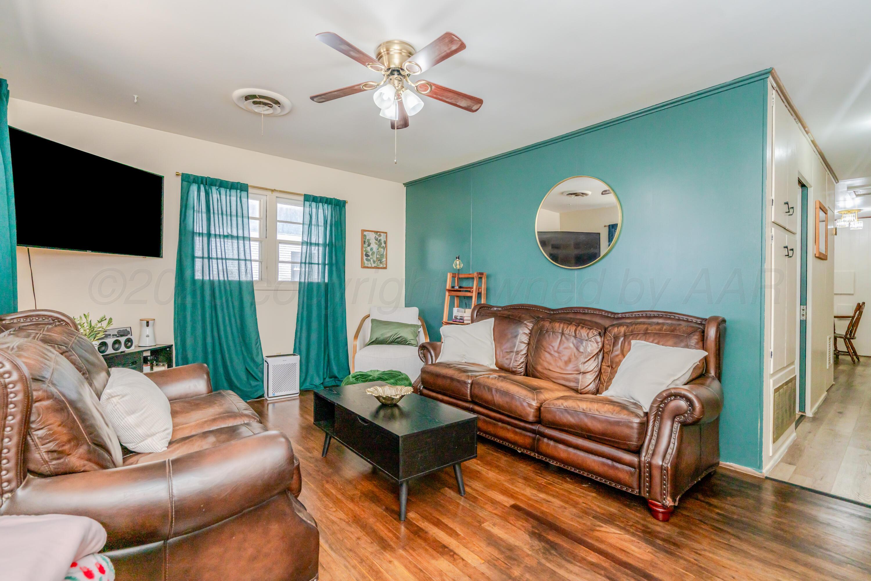 2721 S Woodland Street Property Photo 4
