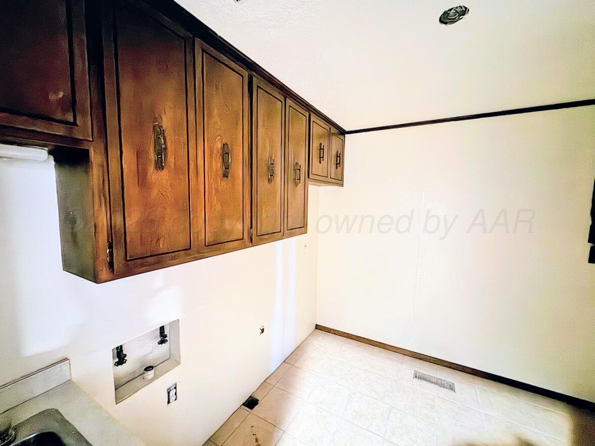 714 S Harvard Street Property Photo 13