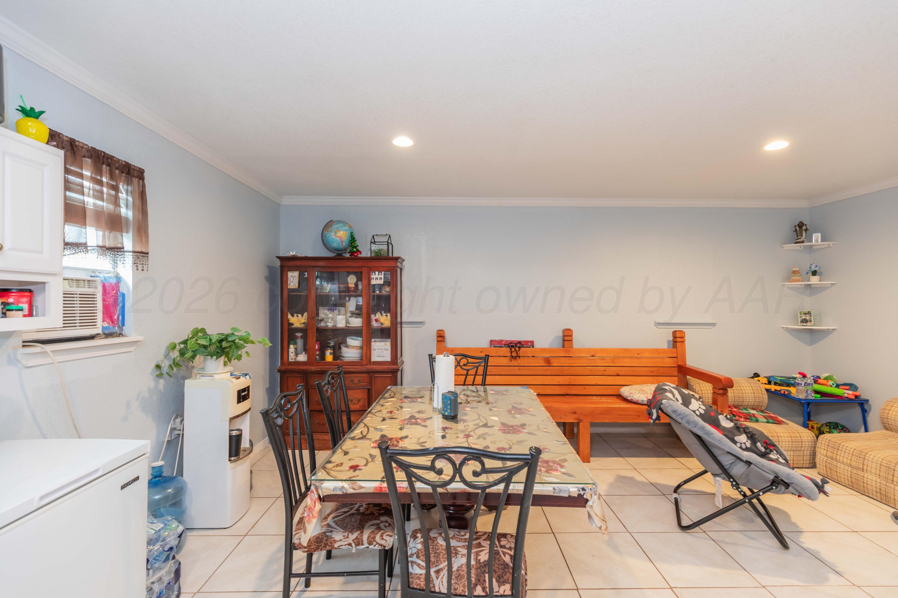 3618 S Aldredge Street Property Photo 10