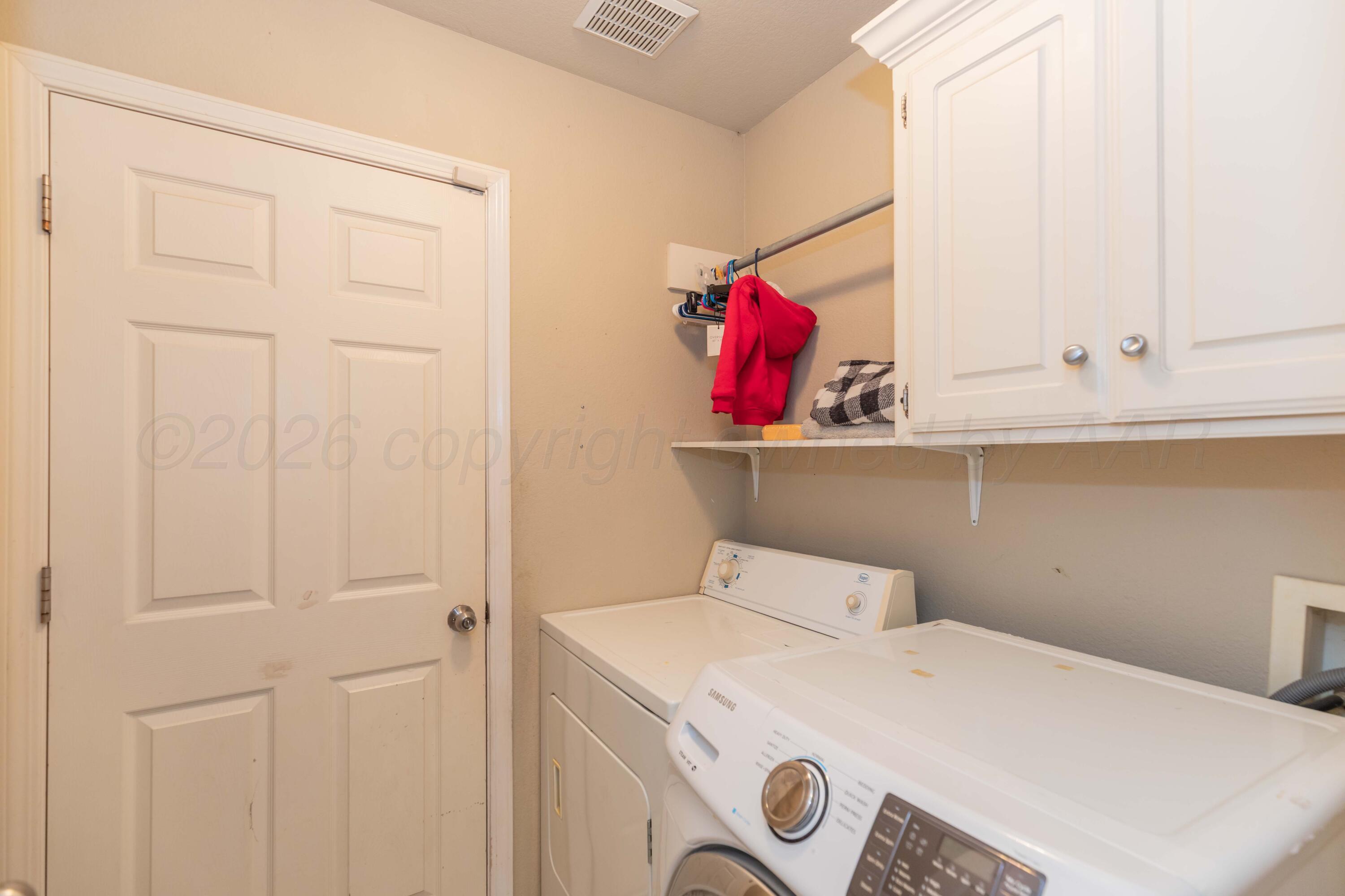 3618 S Aldredge Street Property Photo 28