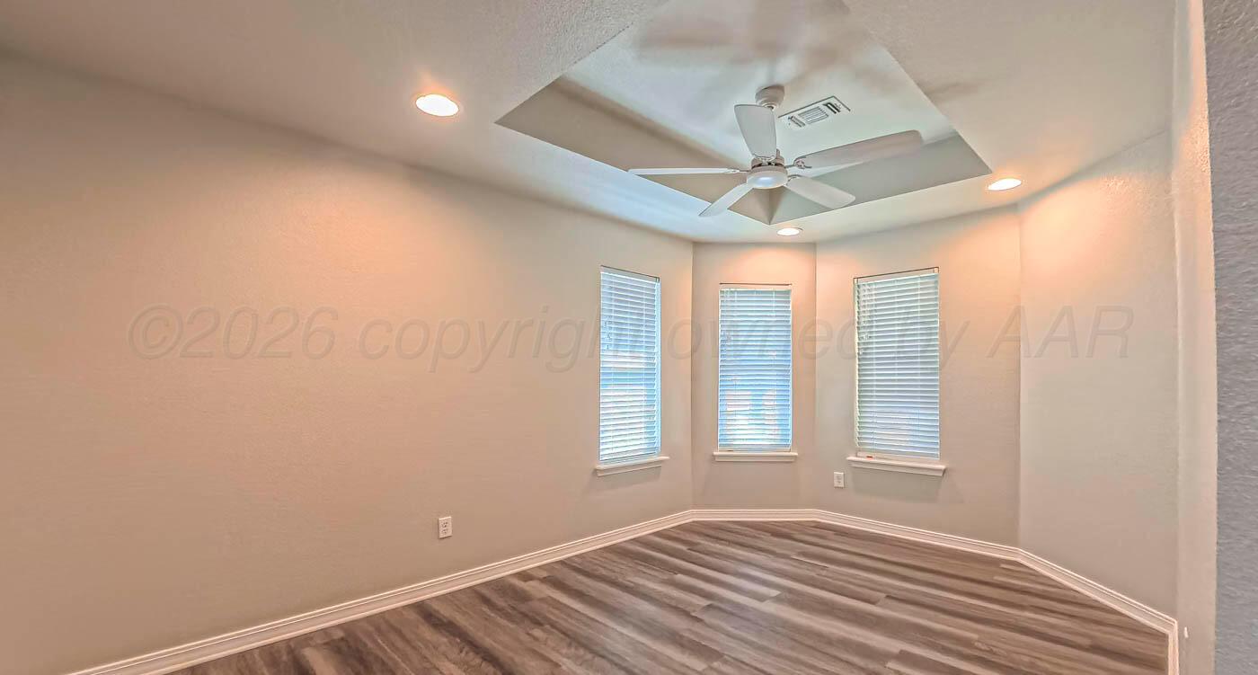 5801 S Bowie Street Property Photo 8