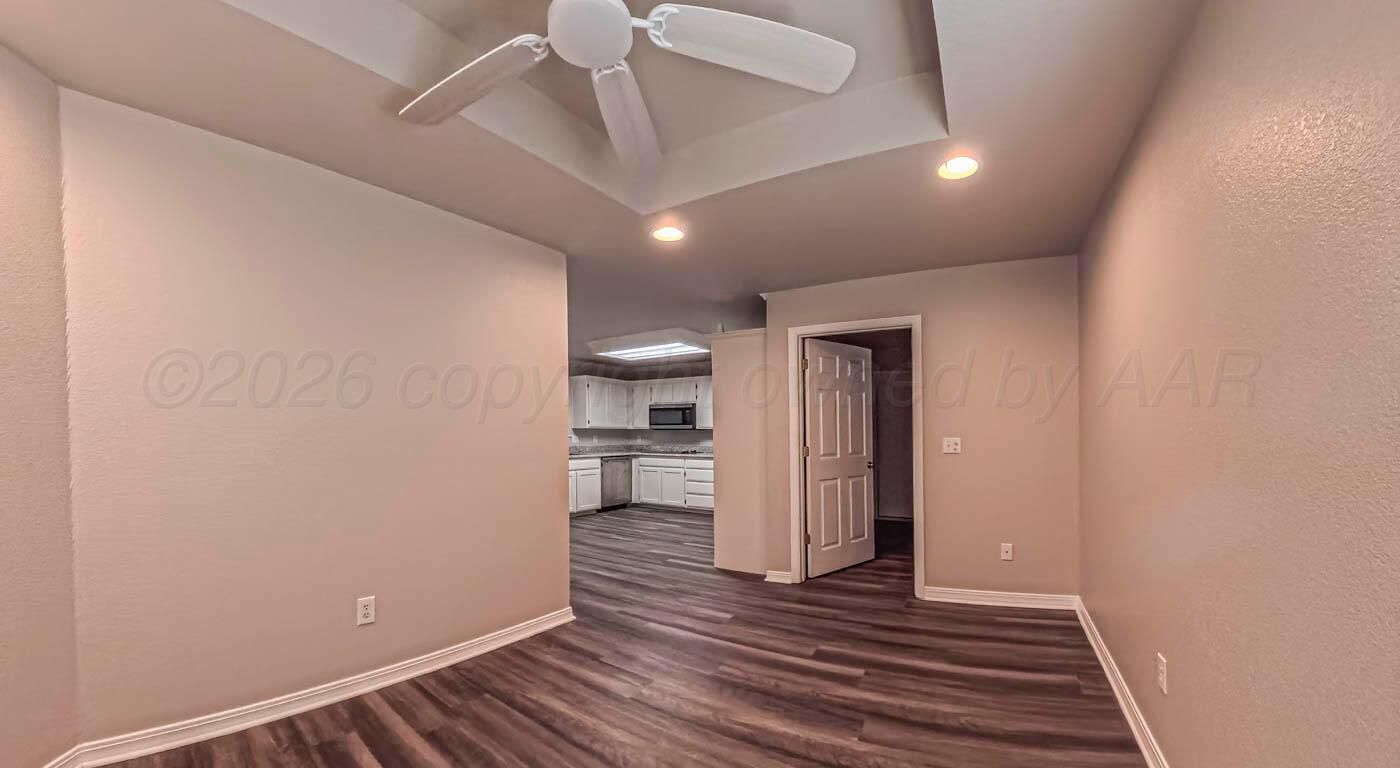 5801 S Bowie Street Property Photo 9