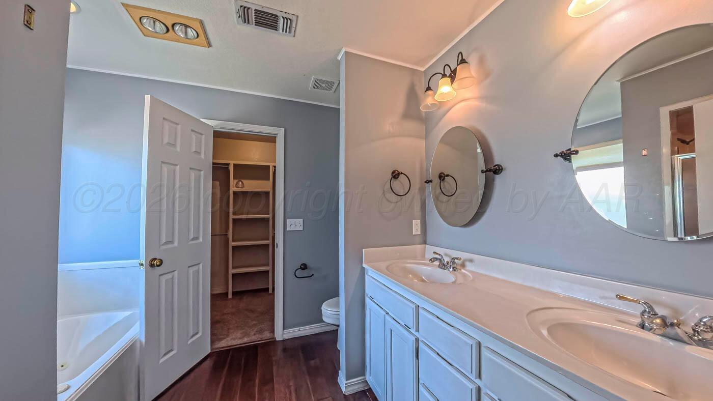 5801 S Bowie Street Property Photo 16