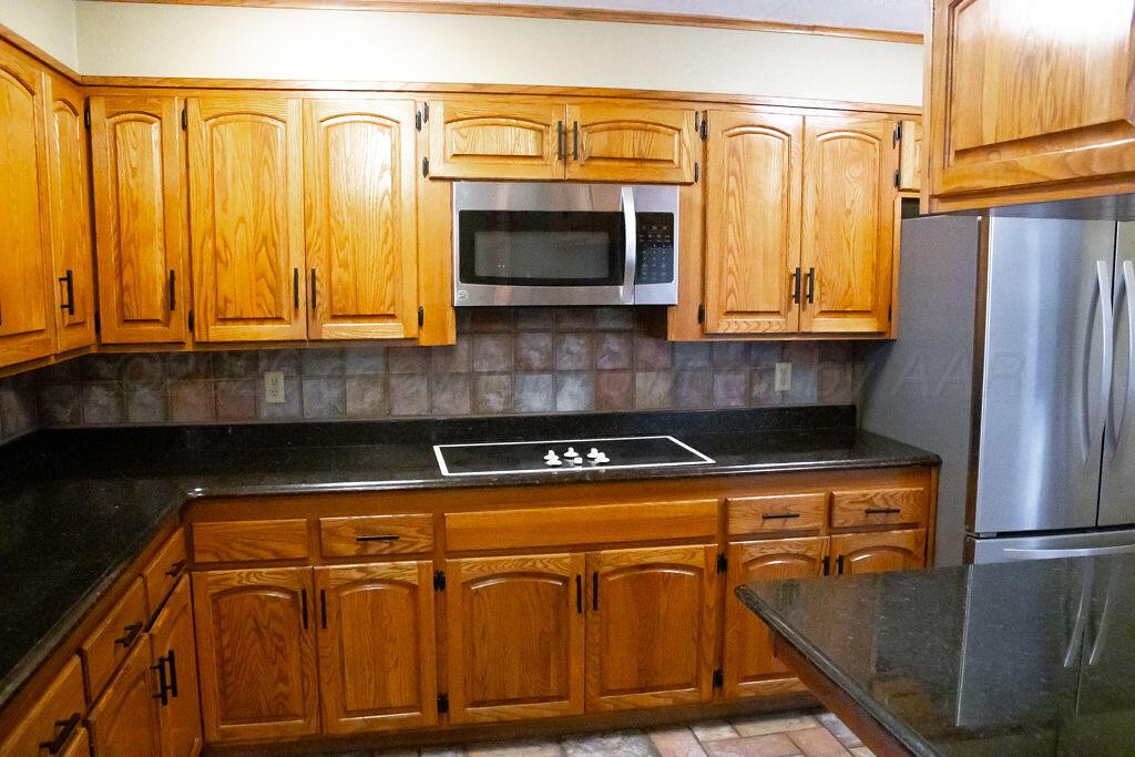 2229 N Charles Street Property Photo 34