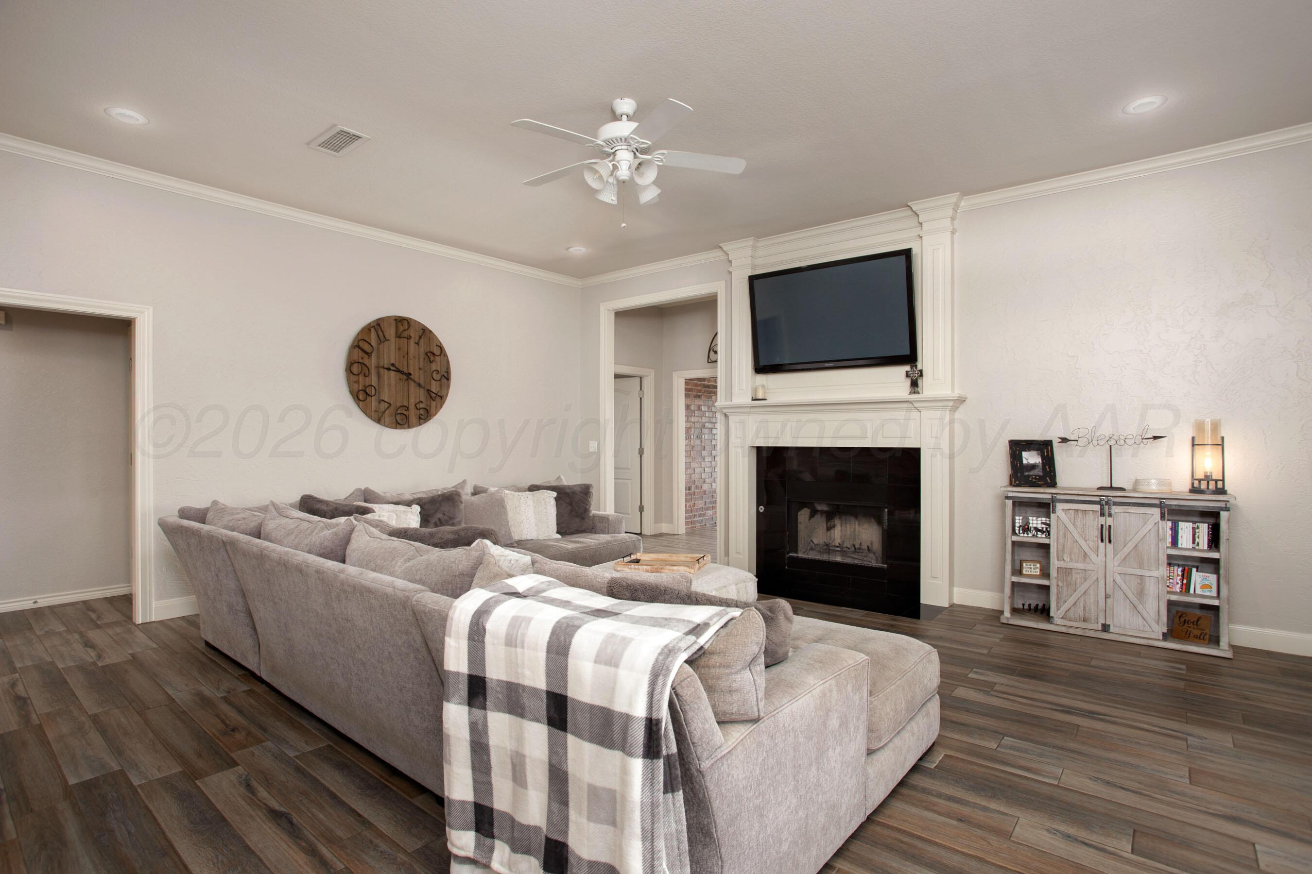 3401 Fegal Lane Property Photo 22