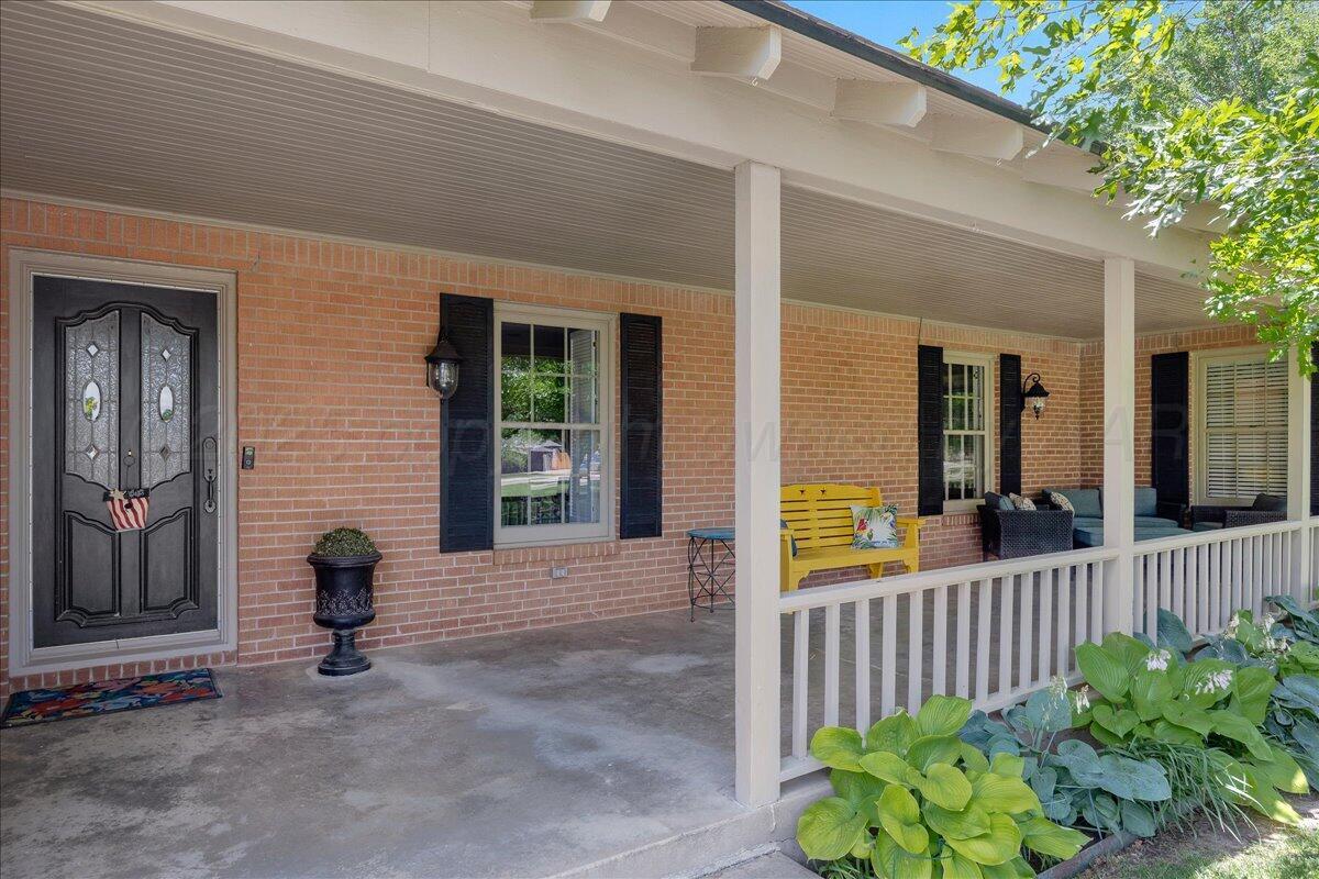 100 S Avondale Street Property Photo 13