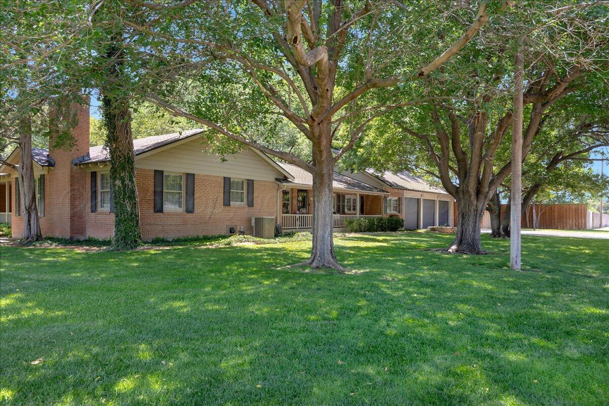 100 S Avondale Street Property Photo 14