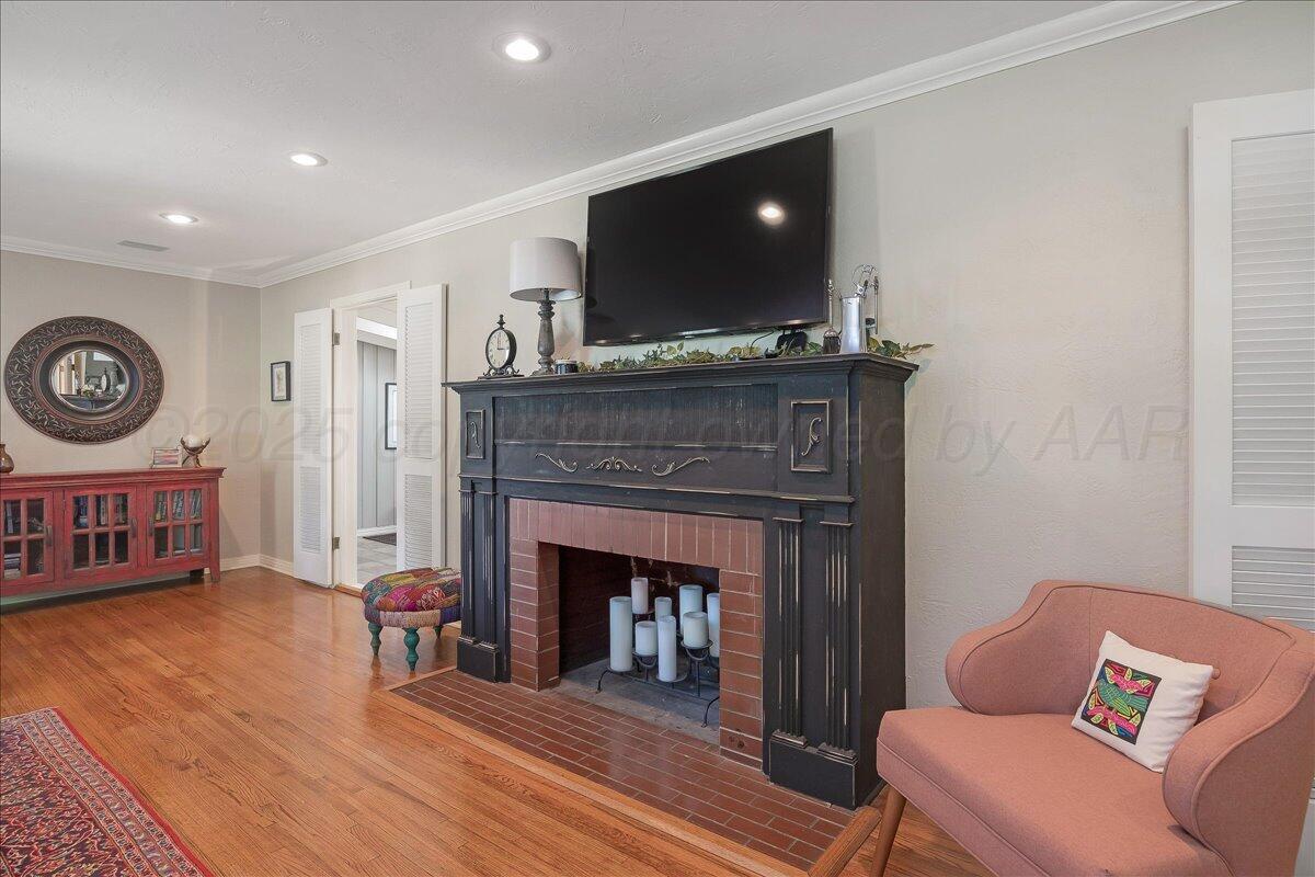 100 S Avondale Street Property Photo 18