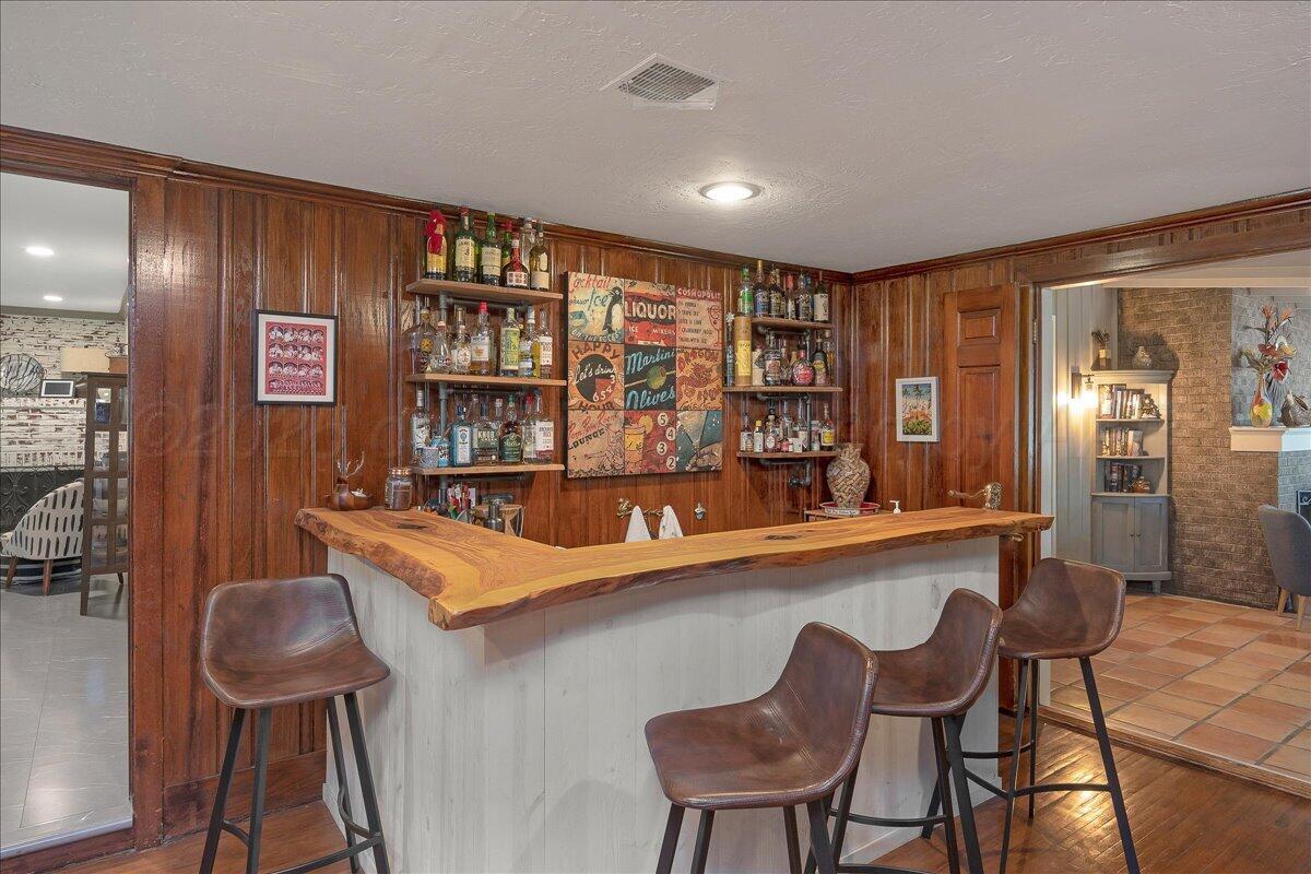 100 S Avondale Street Property Photo 25