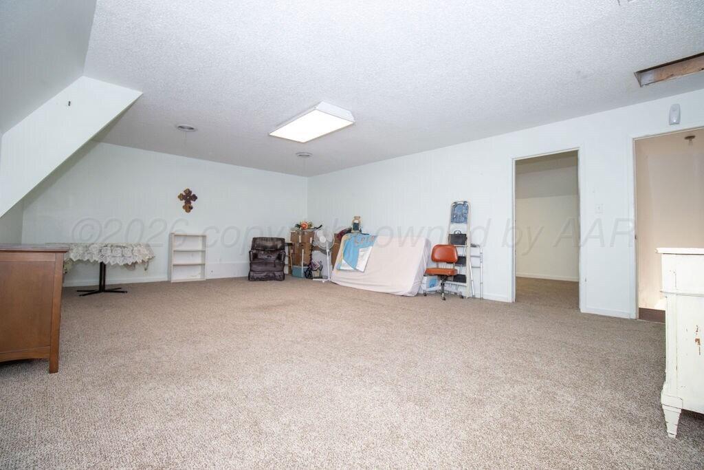 1 Pheasant Run Road Property Photo 9