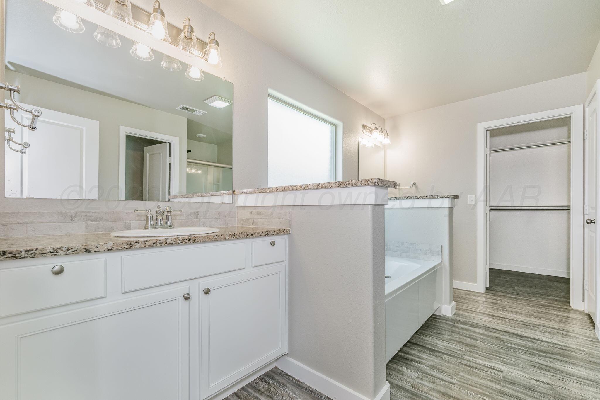 1744 Lullwater Road Property Photo 15