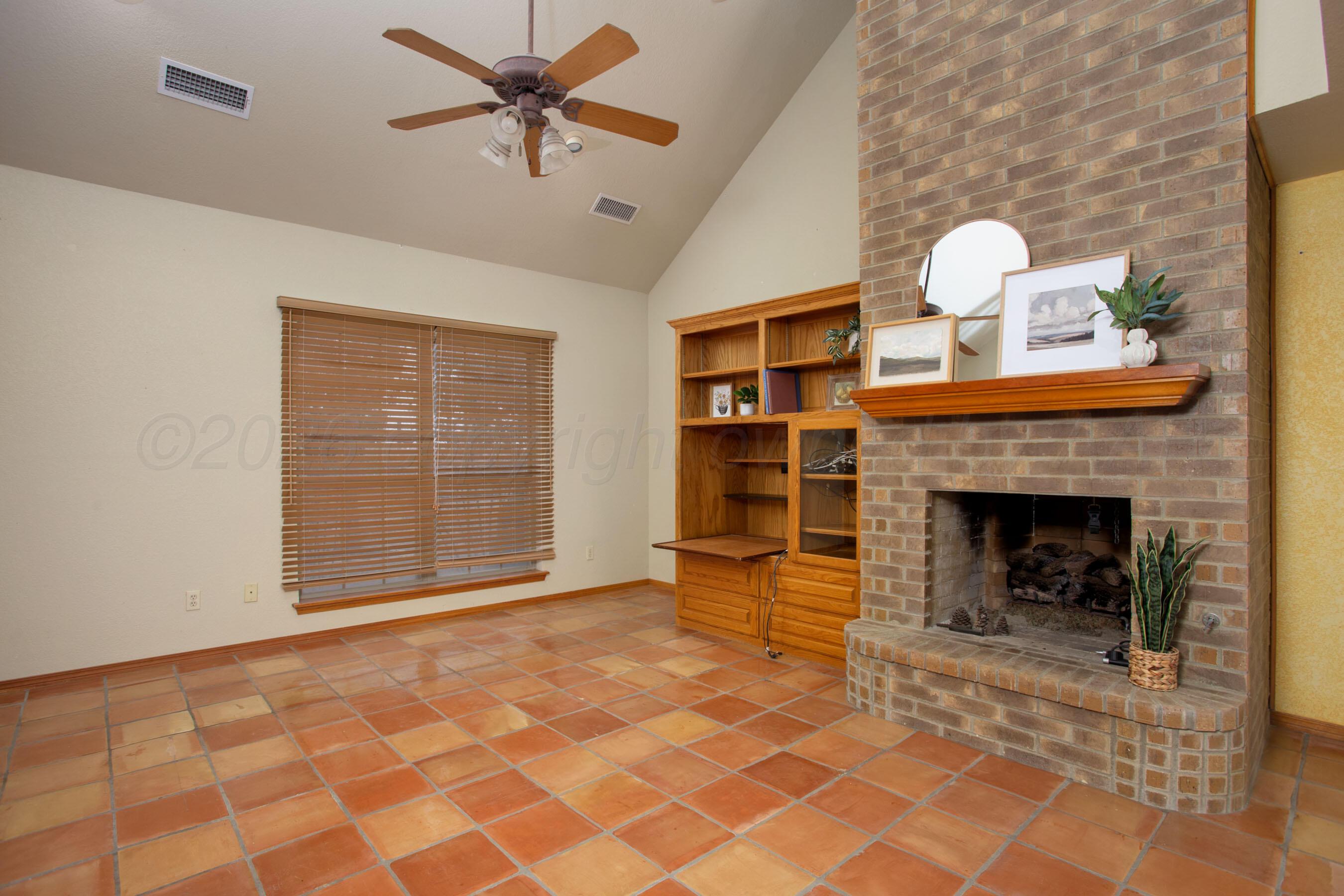 440 Roberts Drive Property Photo 8