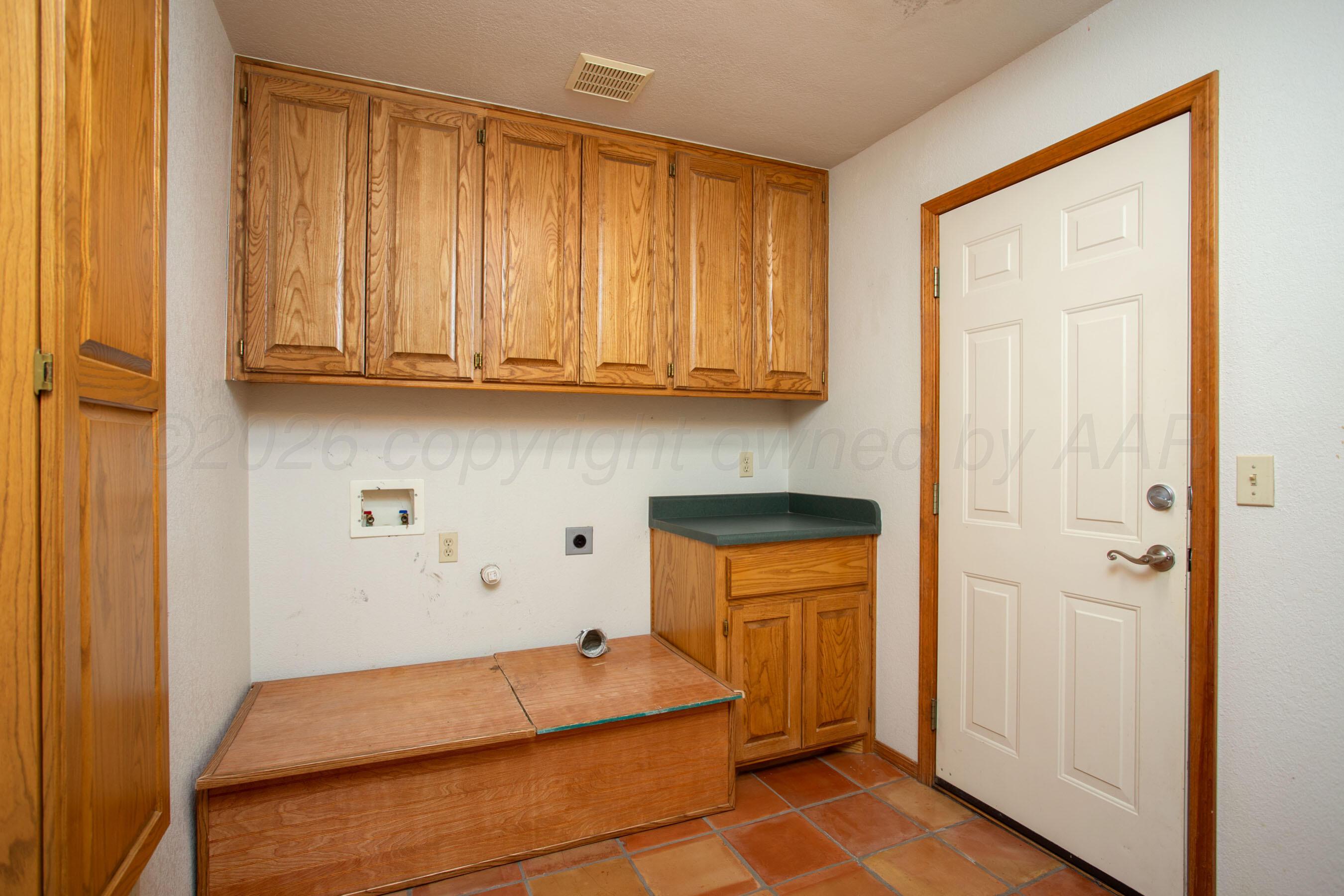 440 Roberts Drive Property Photo 20