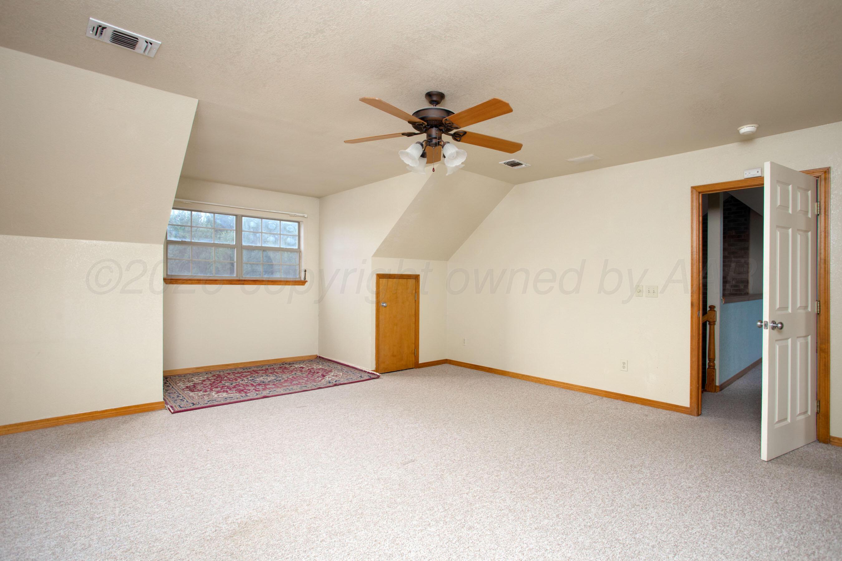 440 Roberts Drive Property Photo 24