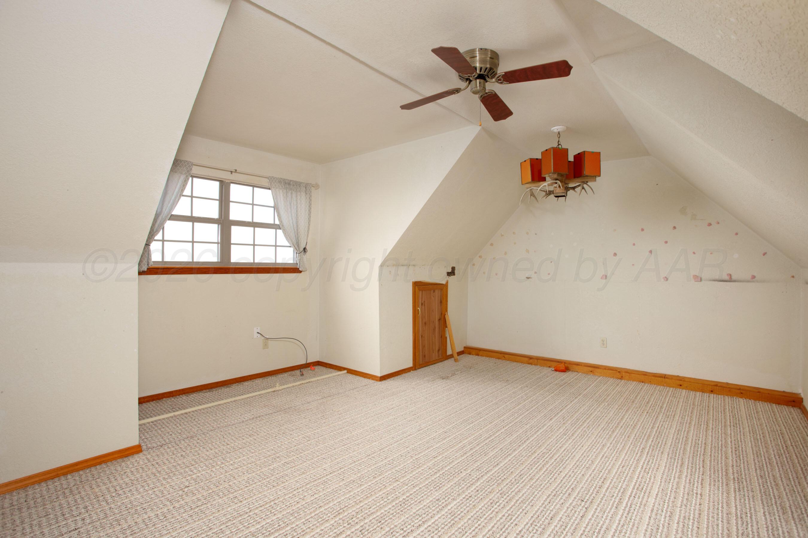 440 Roberts Drive Property Photo 29