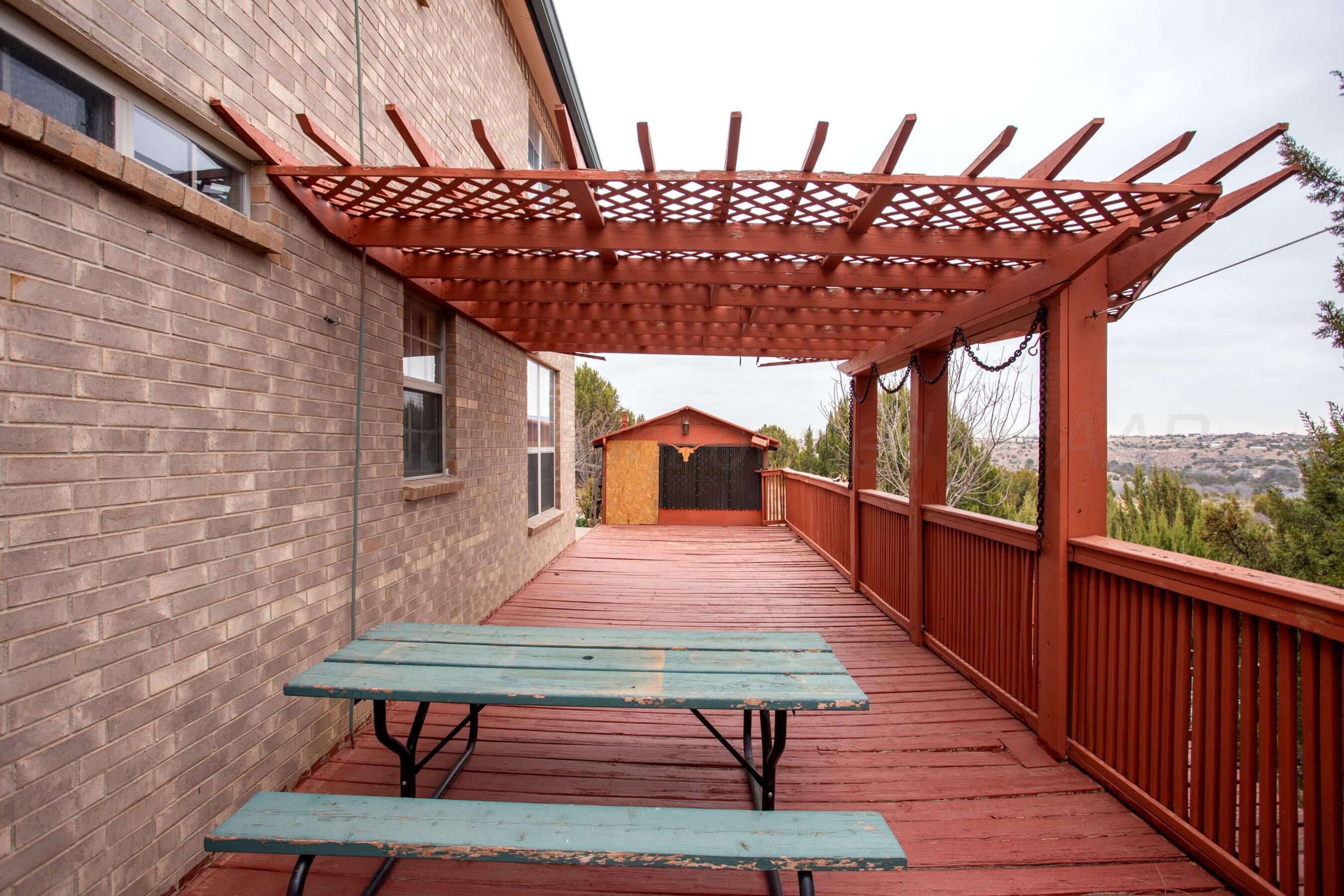 440 Roberts Drive Property Photo 30