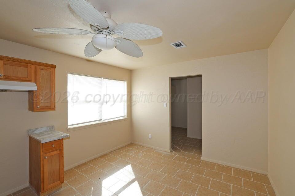 1232 Sycamore Street Property Photo 9