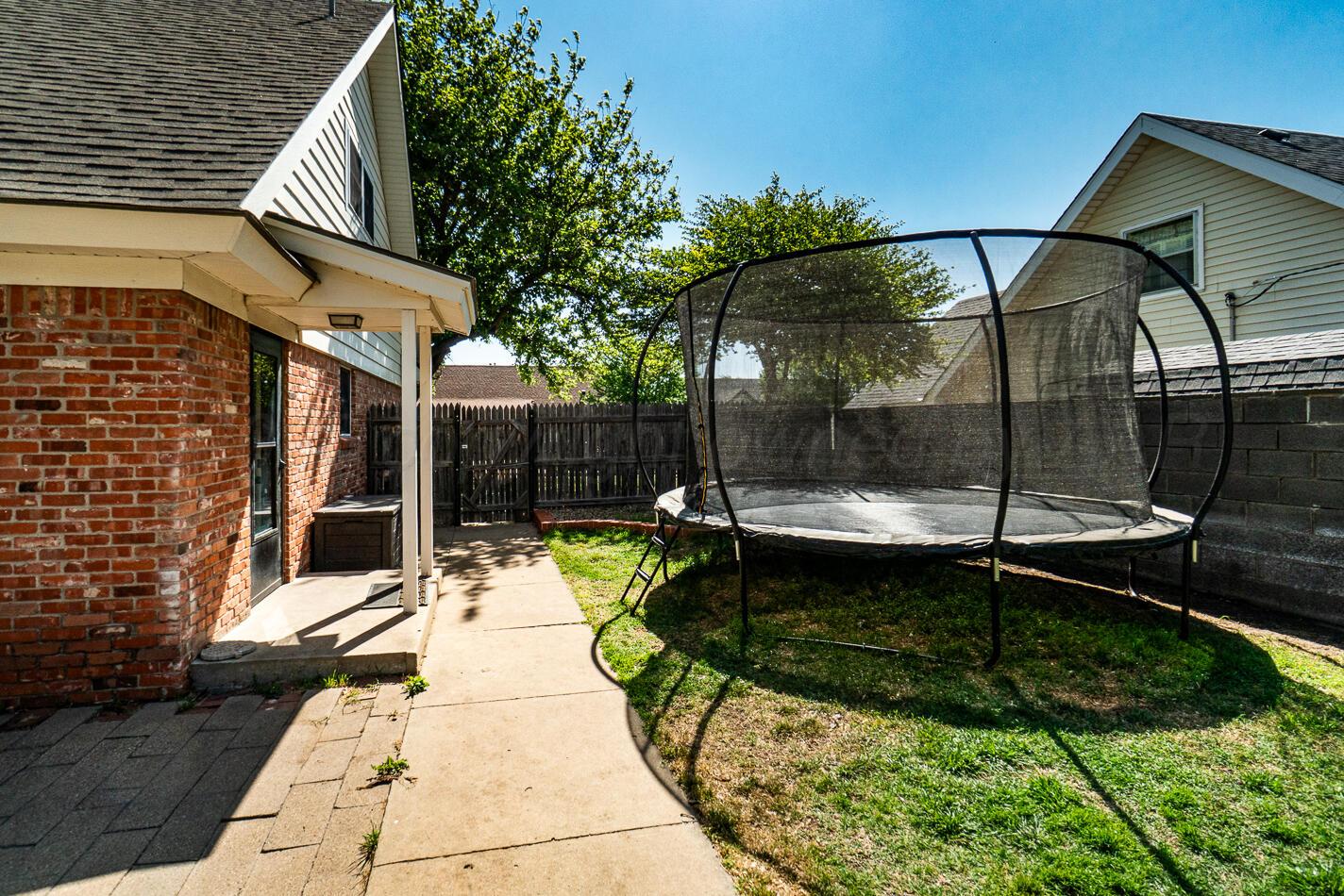 1408 Bluebonnet Street Property Photo 29