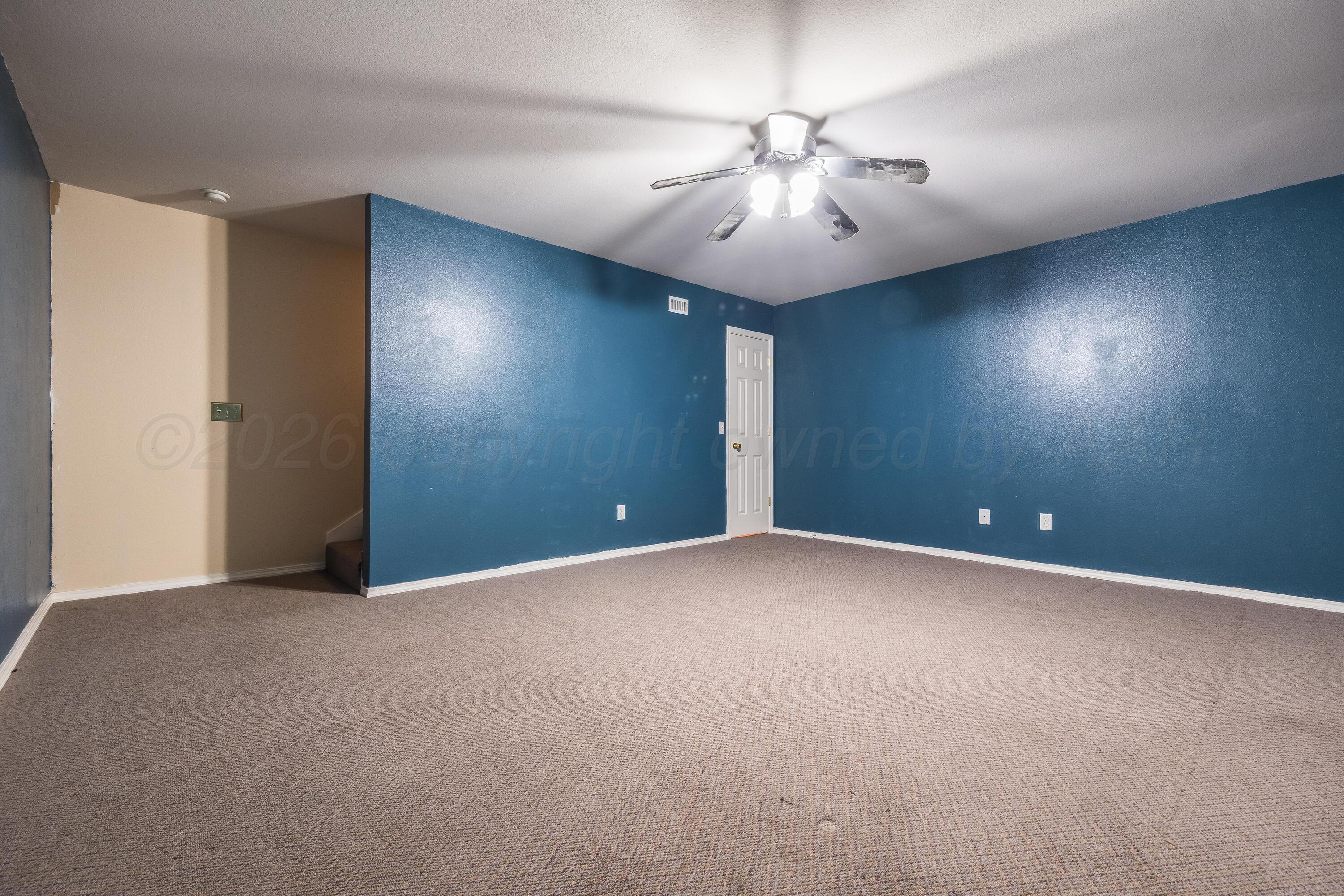 5819 Notre Dame Drive Property Photo 26