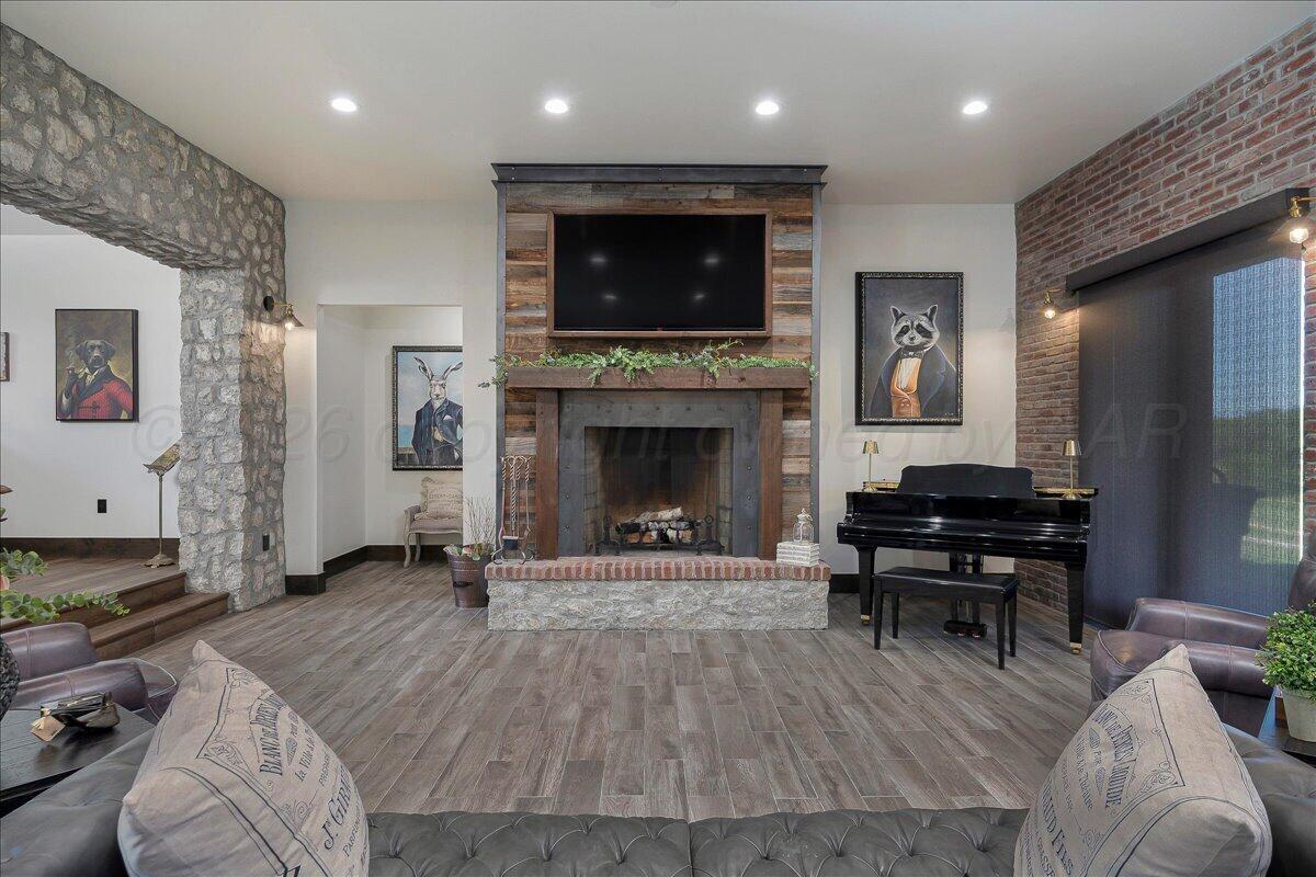 8 Cypress Point Property Photo 6