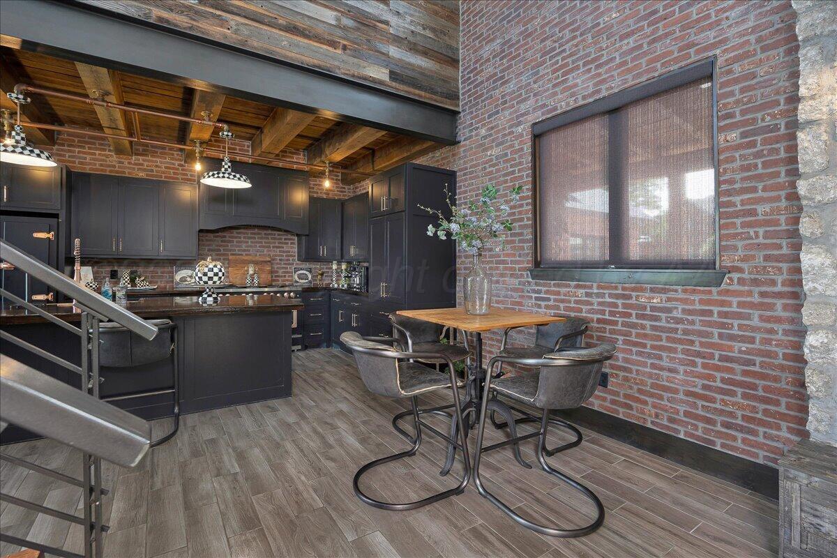 8 Cypress Point Property Photo 17