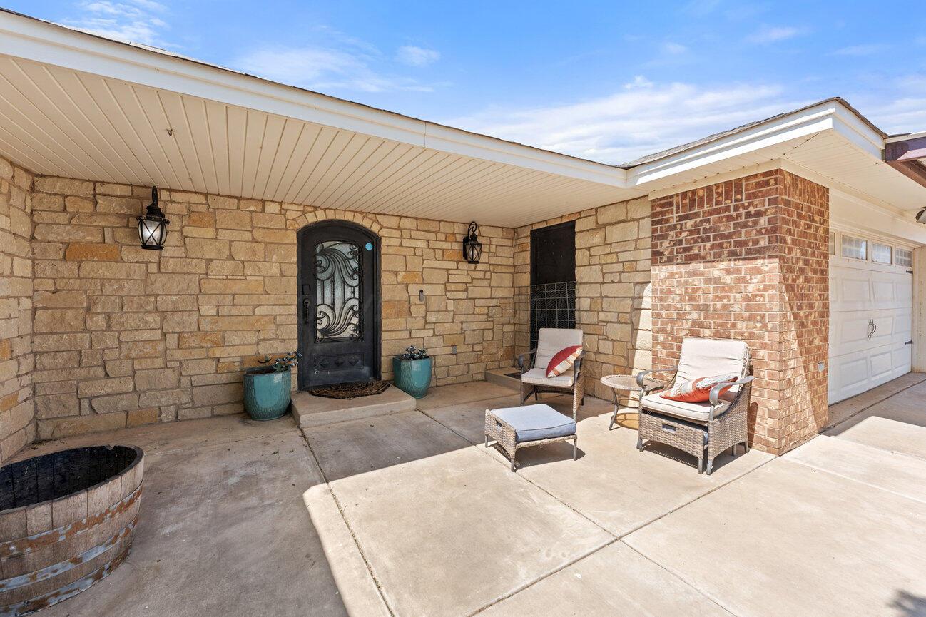 2015 W County Road 388 Property Photo 5