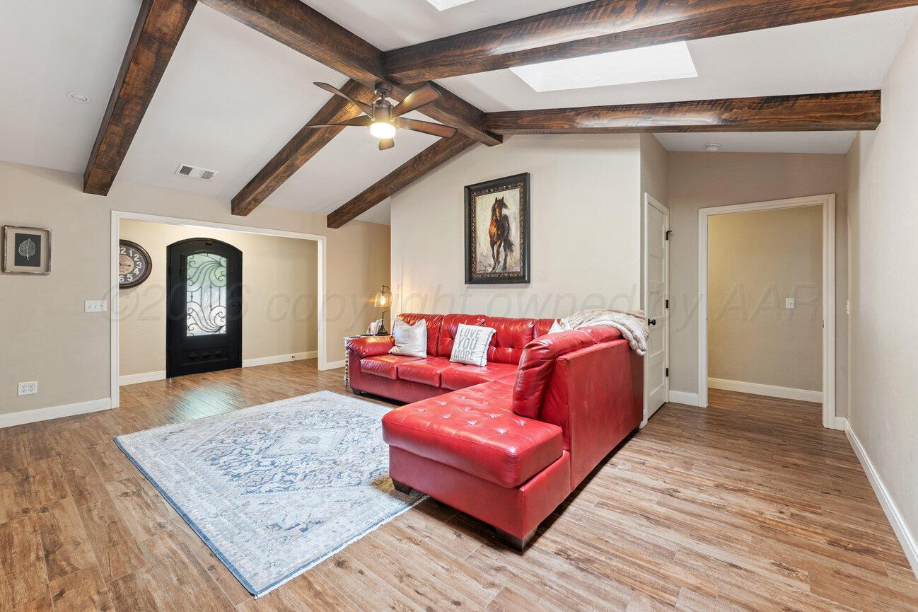 2015 W County Road 388 Property Photo 10