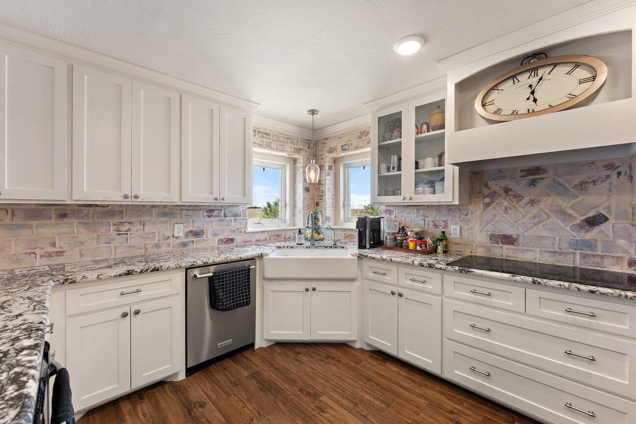 2015 W County Road 388 Property Photo 12
