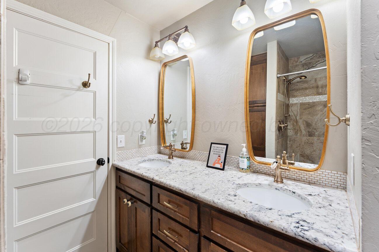 2015 W County Road 388 Property Photo 29