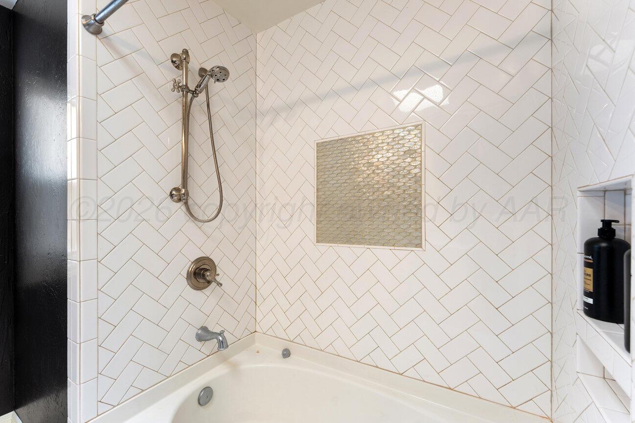 2015 W County Road 388 Property Photo 37